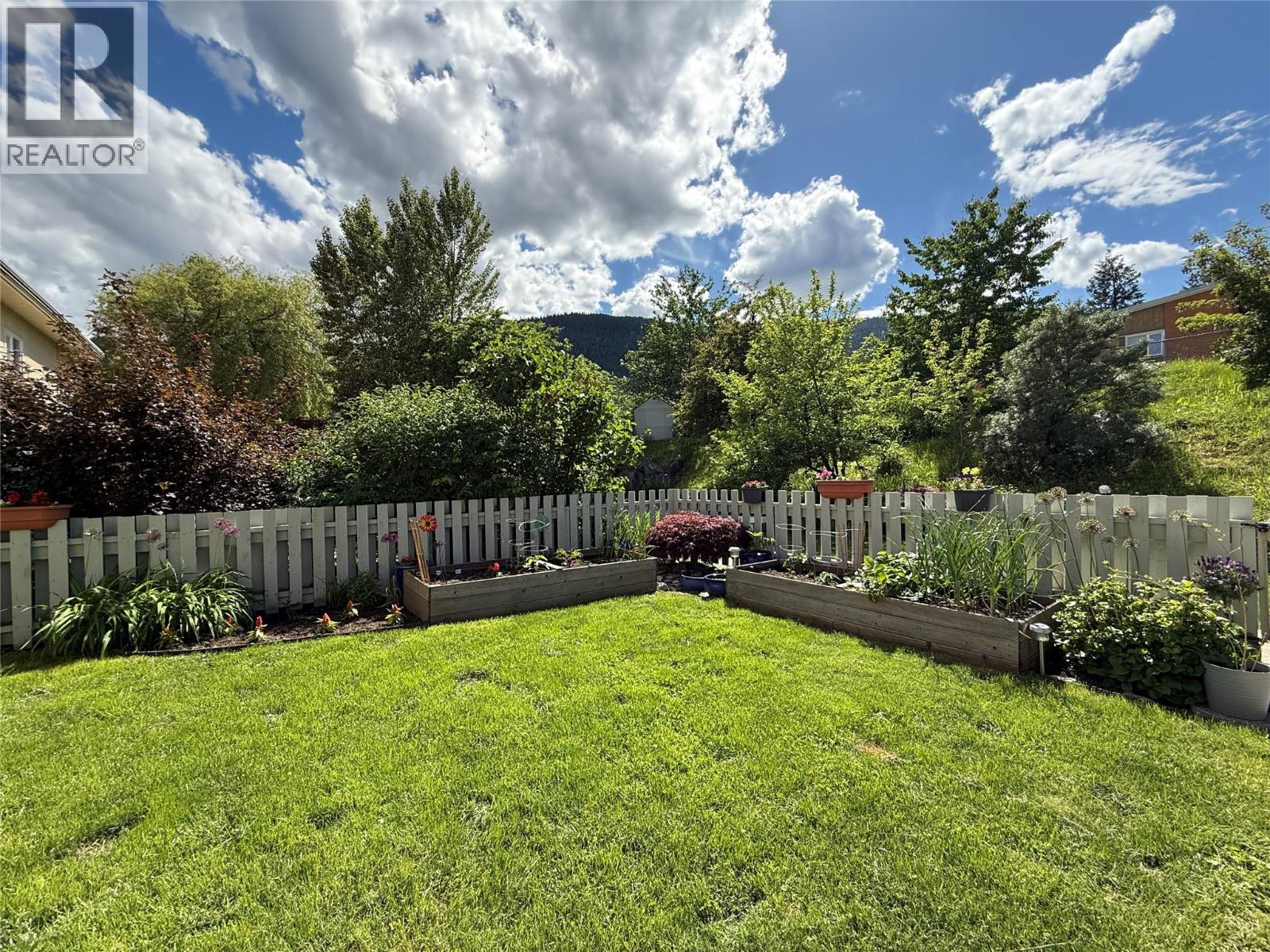 467 Richards Street W, Nelson, British Columbia  V1L 3K2 - Photo 8 - 10390164
