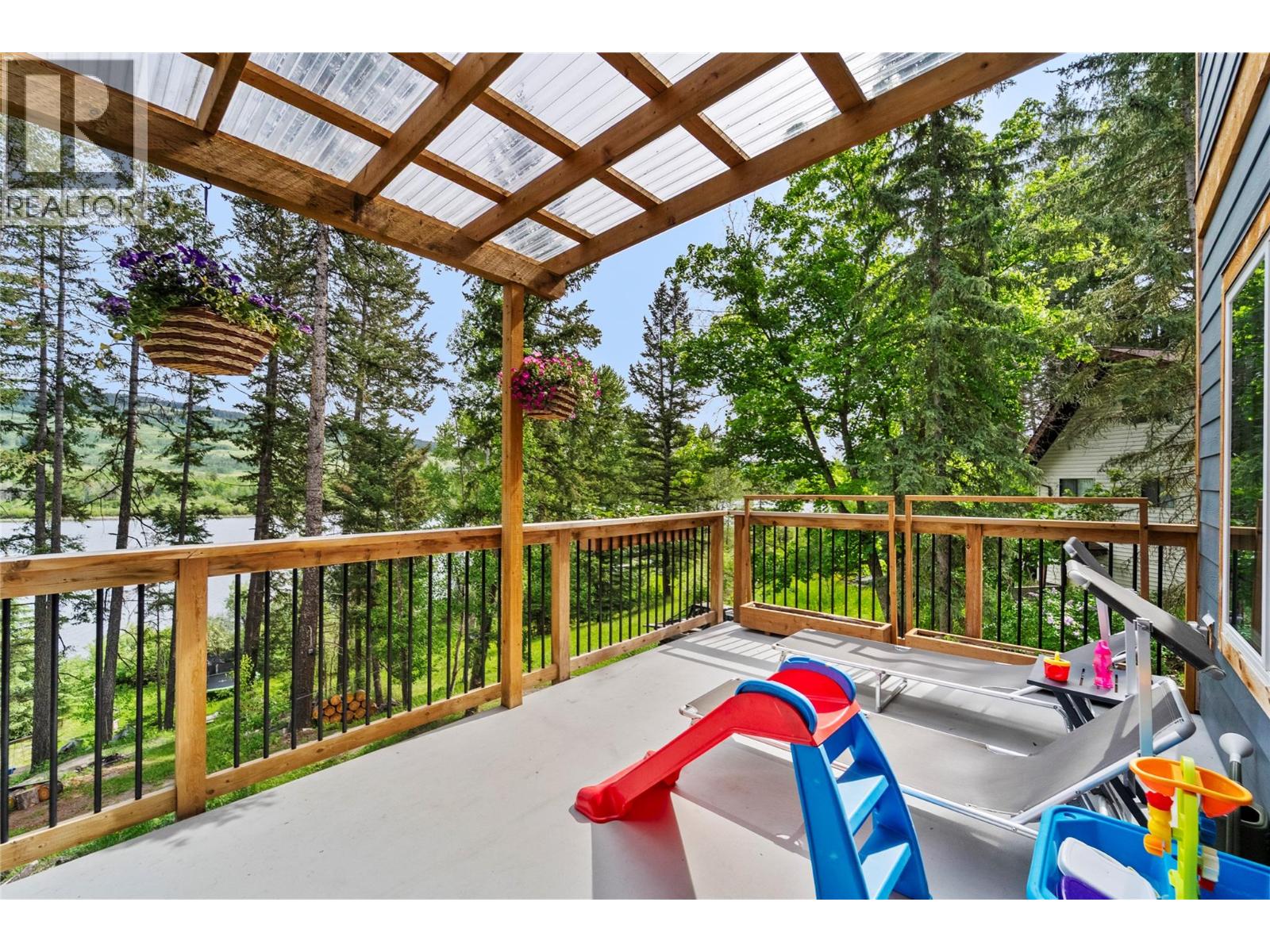 3307 Powell Road, Kamloops, British Columbia  V0E 3E1 - Photo 14 - 10389792