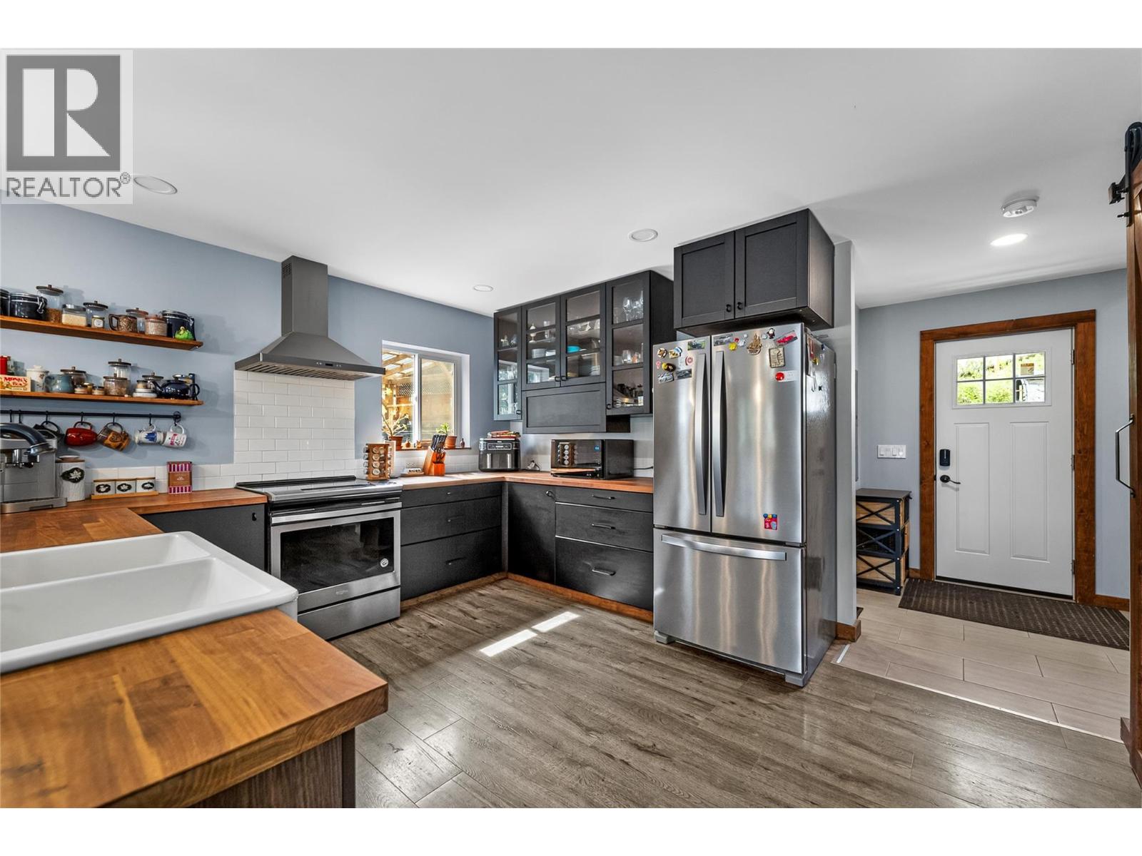 3307 Powell Road, Kamloops, British Columbia  V0E 3E1 - Photo 5 - 10389792