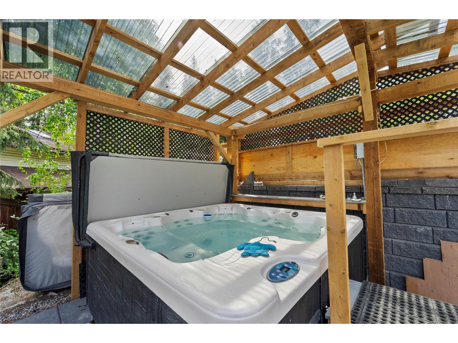 3307 Powell Road, Kamloops, British Columbia  V0E 3E1 - Photo 53 - 10389792