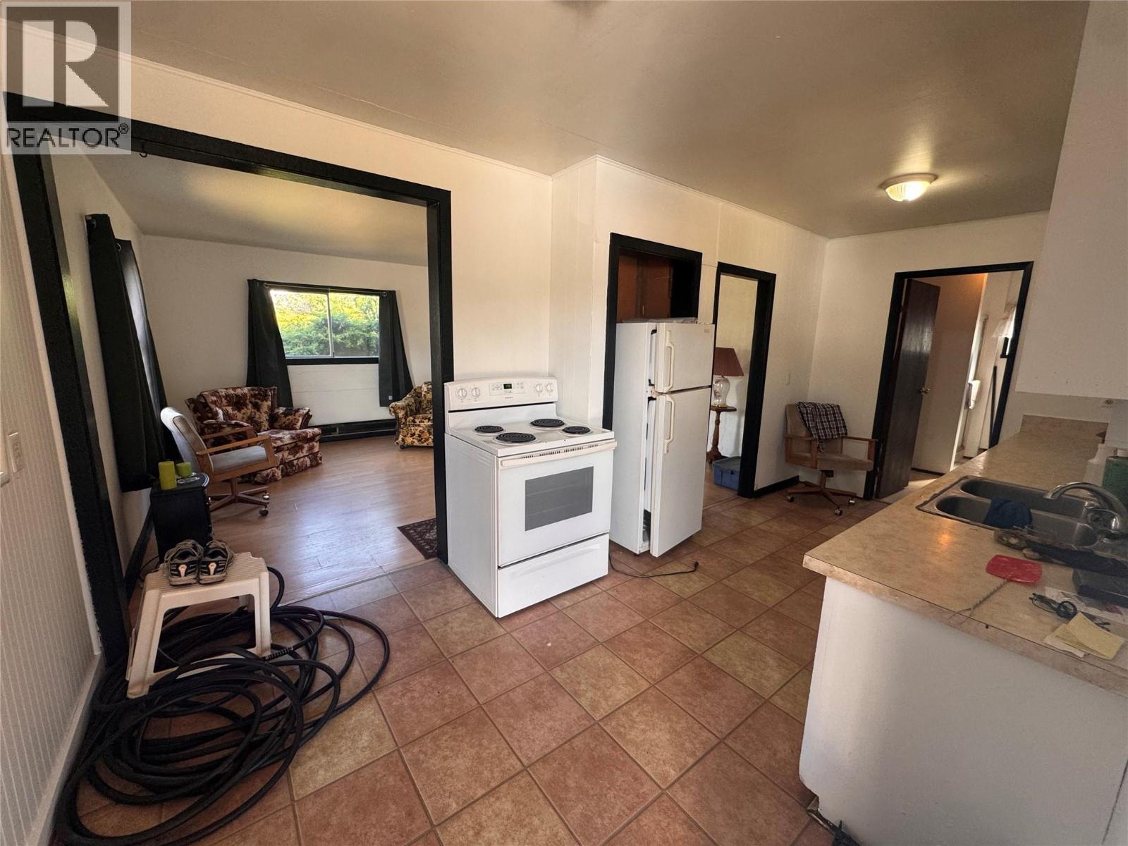 8709 74th Avenue, Osoyoos, British Columbia  V0H 1V0 - Photo 13 - 10389861