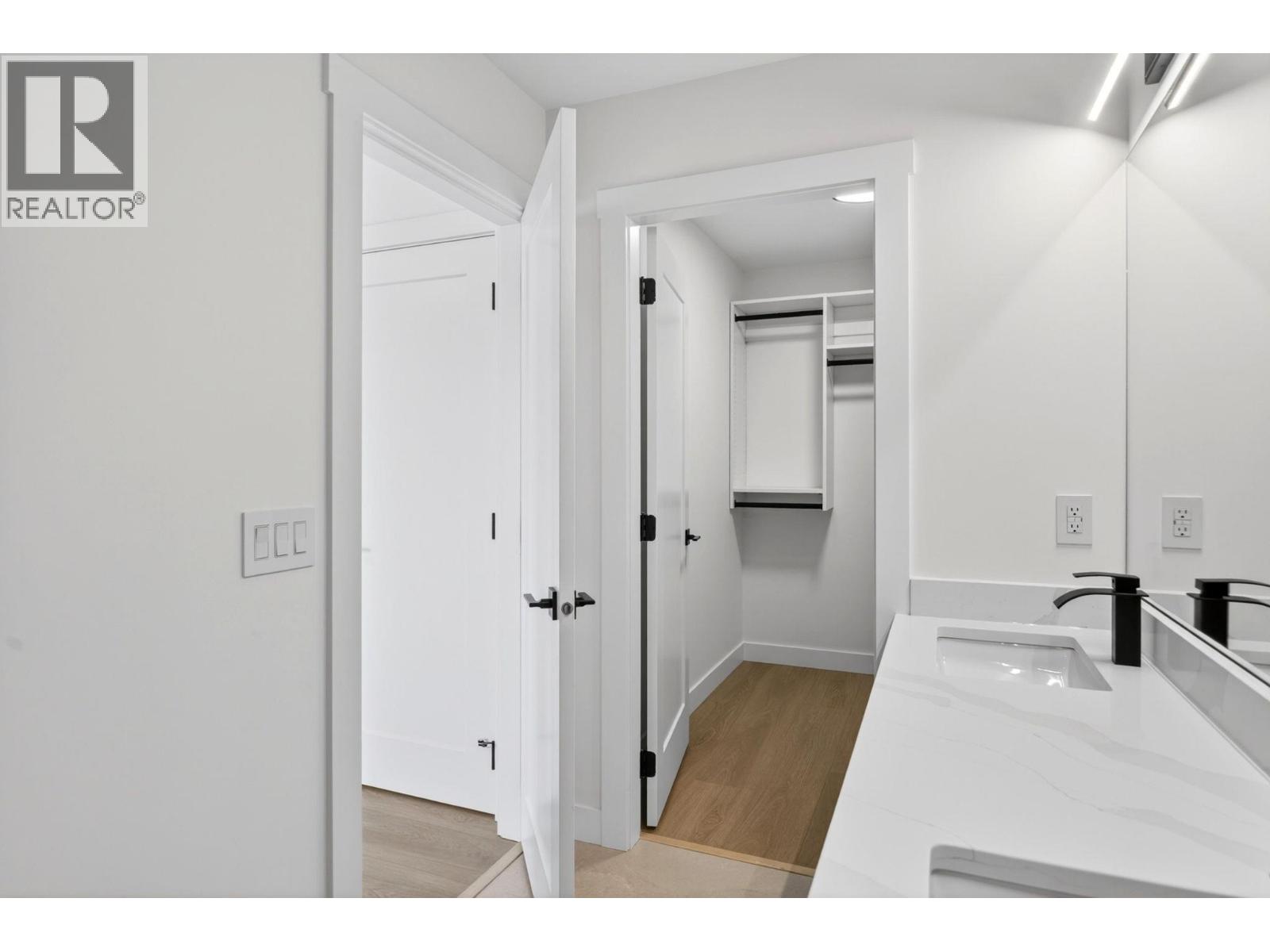 3108 16th Avenue, Vernon, British Columbia  V1T 5G7 - Photo 22 - 10389824