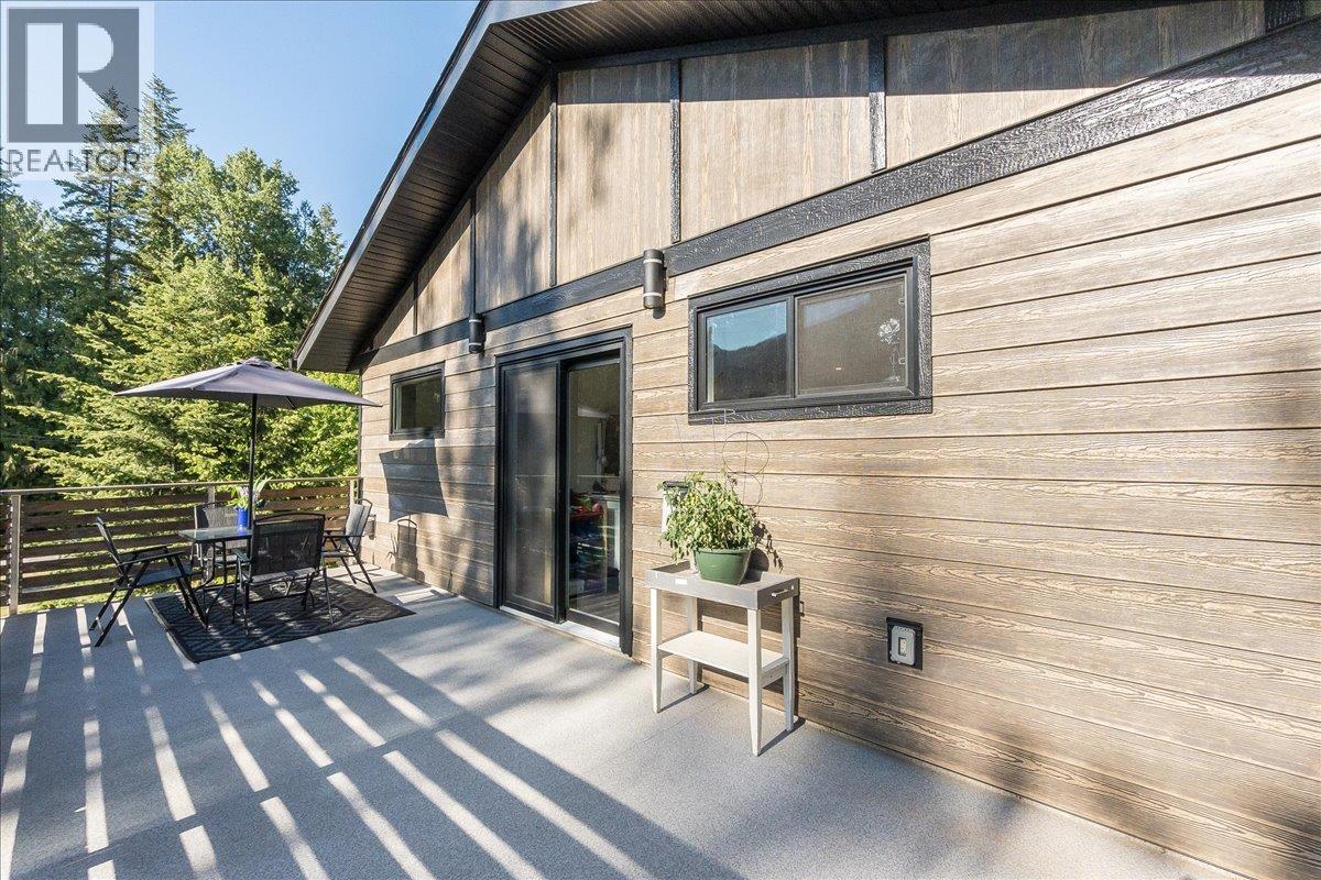 809 Slocan Street, Slocan, British Columbia  V0G 2C0 - Photo 40 - 10389528