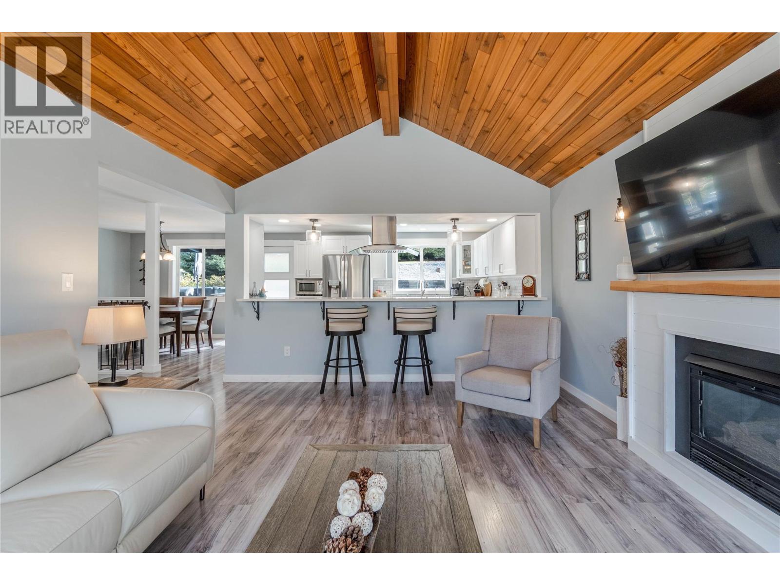 6763 Meadows Drive, Oliver, British Columbia  V0H 1T4 - Photo 11 - 10311810