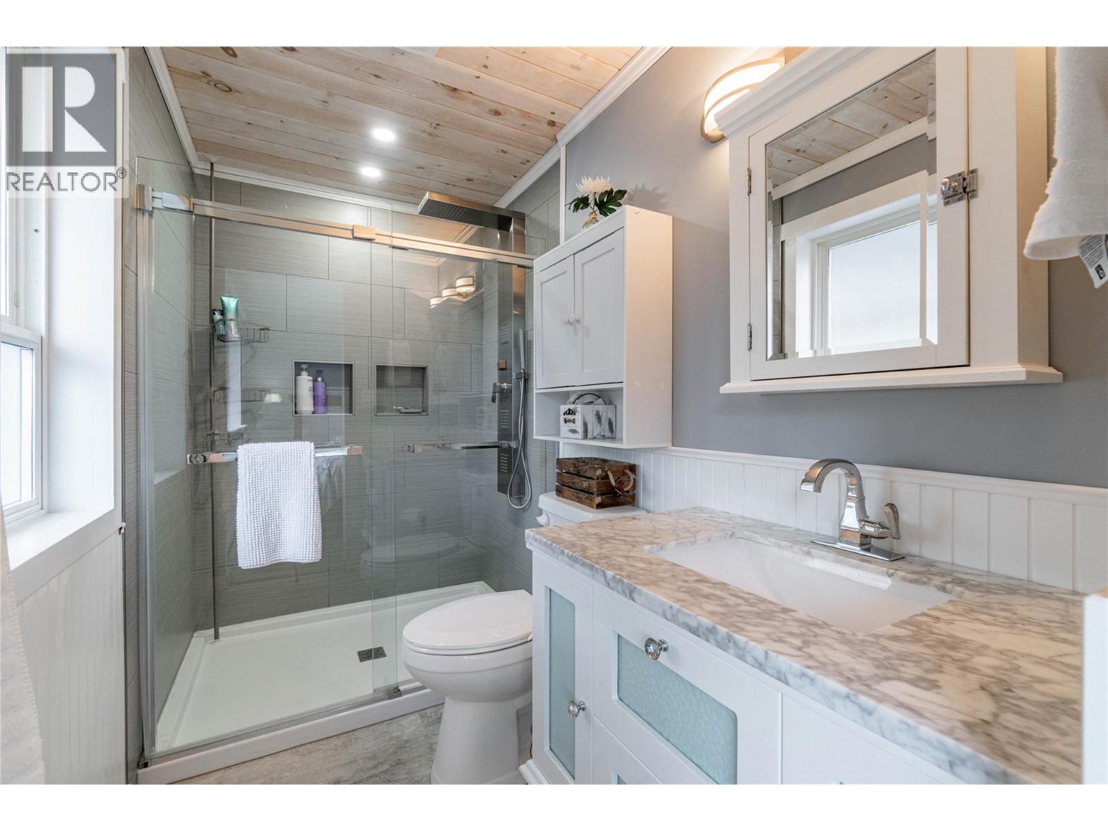 6763 Meadows Drive, Oliver, British Columbia  V0H 1T4 - Photo 31 - 10311810