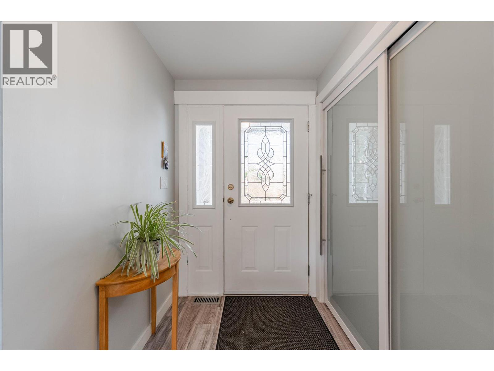 6763 Meadows Drive, Oliver, British Columbia  V0H 1T4 - Photo 6 - 10311810