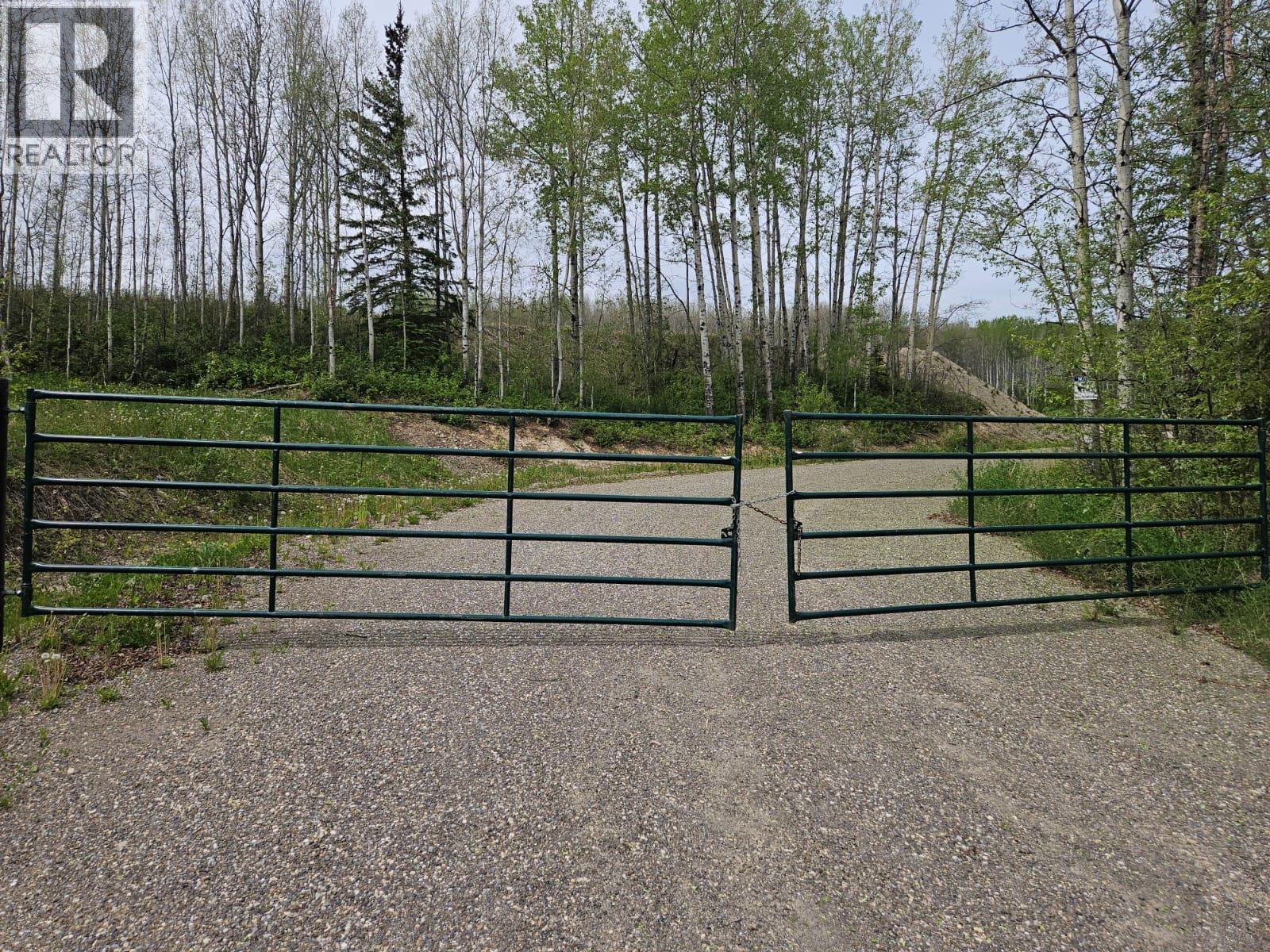 3875 Jackfish Lake Road, Chetwynd, British Columbia  V0C 1J0 - Photo 1 - 10390389