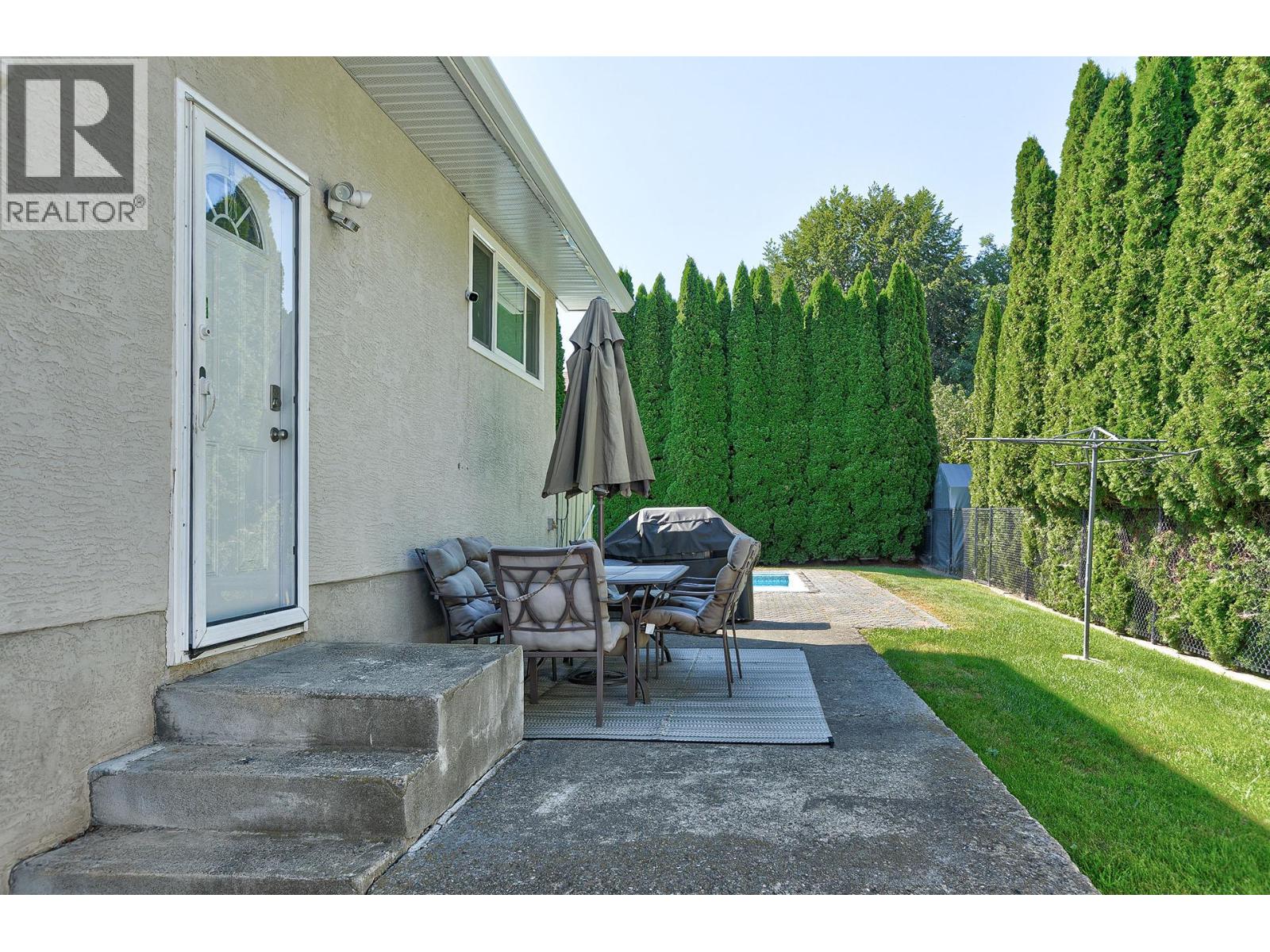 660 Valdes Drive, Kamloops, British Columbia  V2B 5J2 - Photo 39 - 10390429