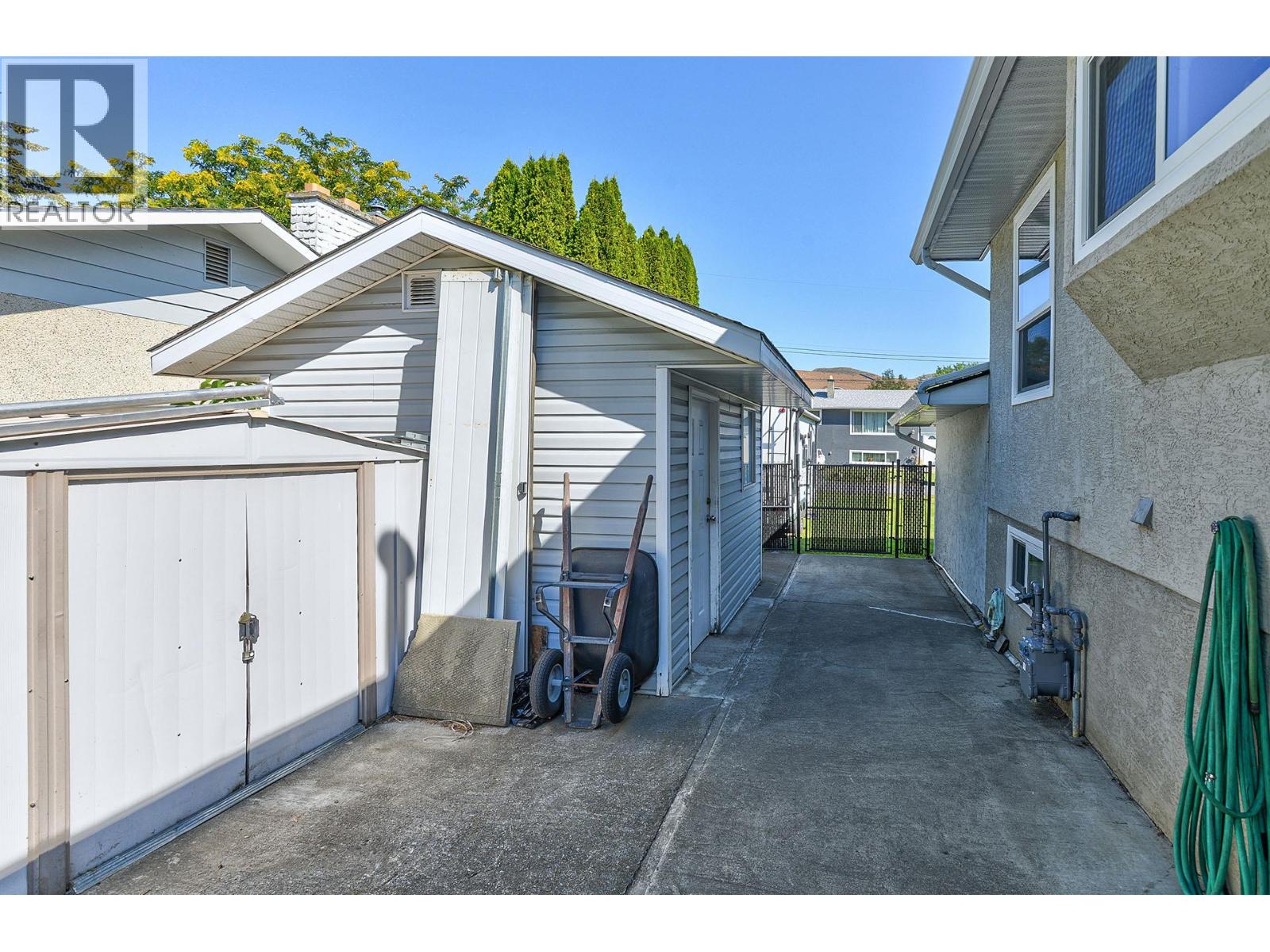 660 Valdes Drive, Kamloops, British Columbia  V2B 5J2 - Photo 41 - 10390429