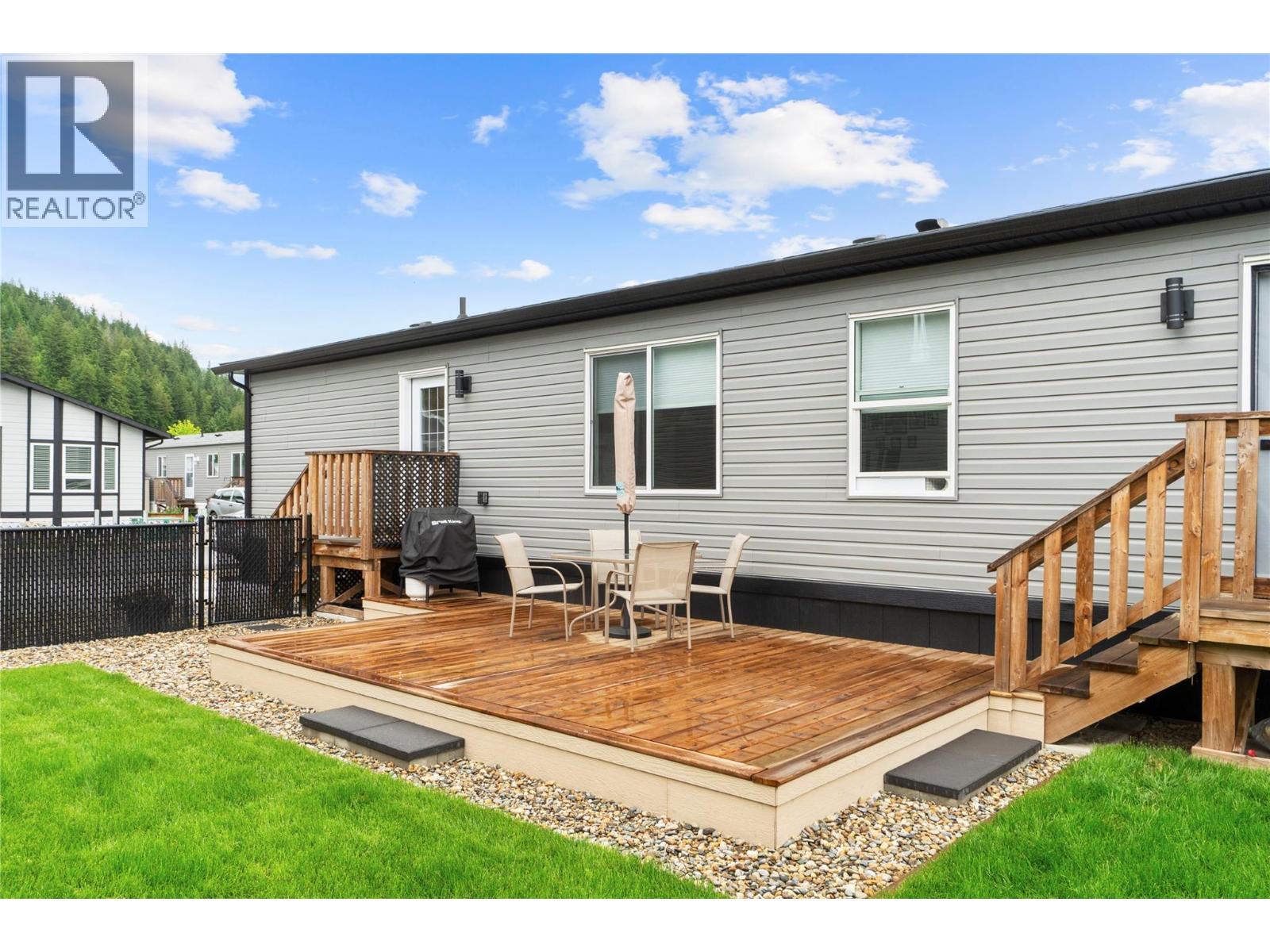 1705 Hillier Road Unit# 10, Sicamous, British Columbia  V0E 2E4 - Photo 1 - 10390369