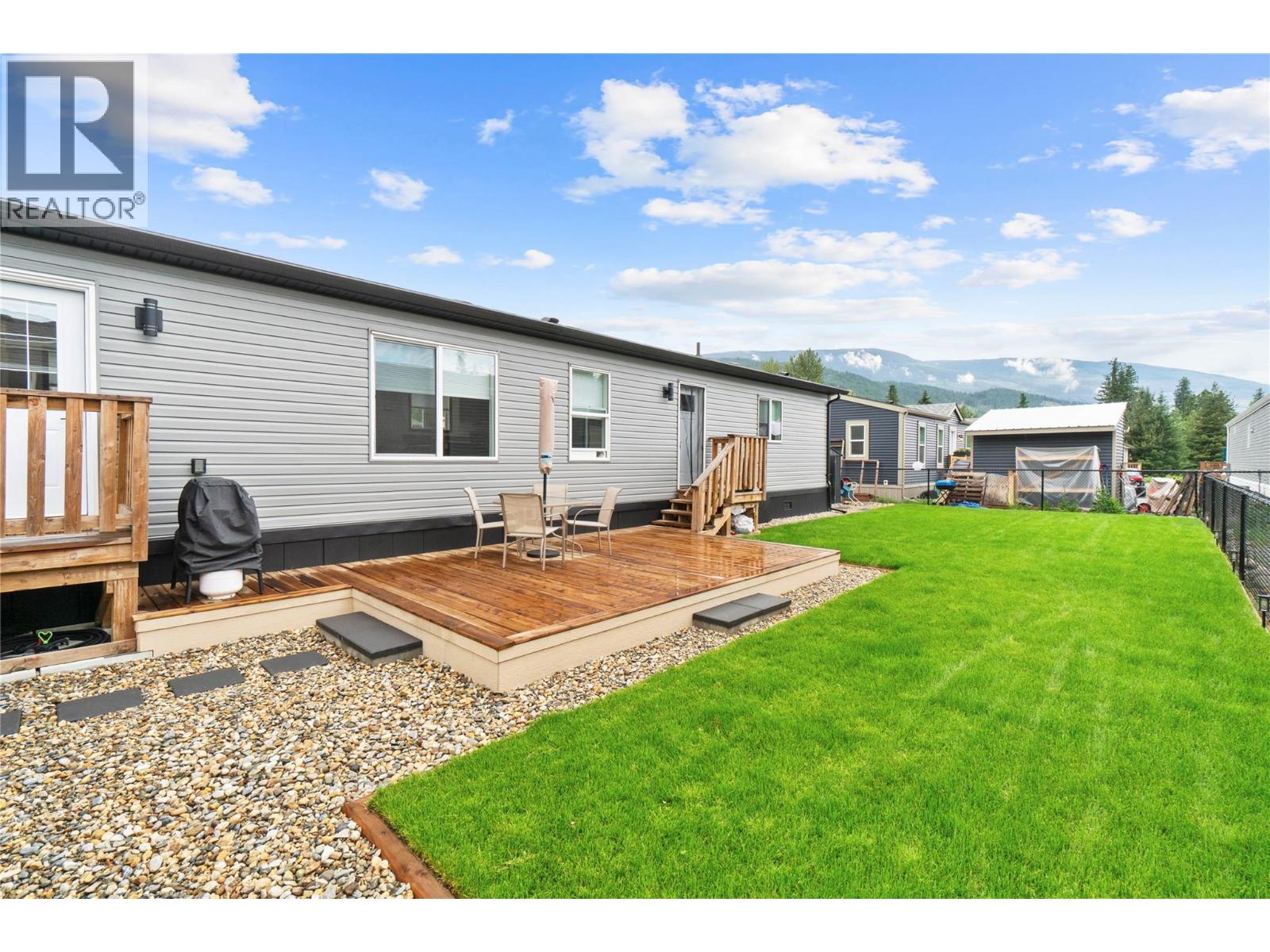 1705 Hillier Road Unit# 10, Sicamous, British Columbia  V0E 2E4 - Photo 2 - 10390369