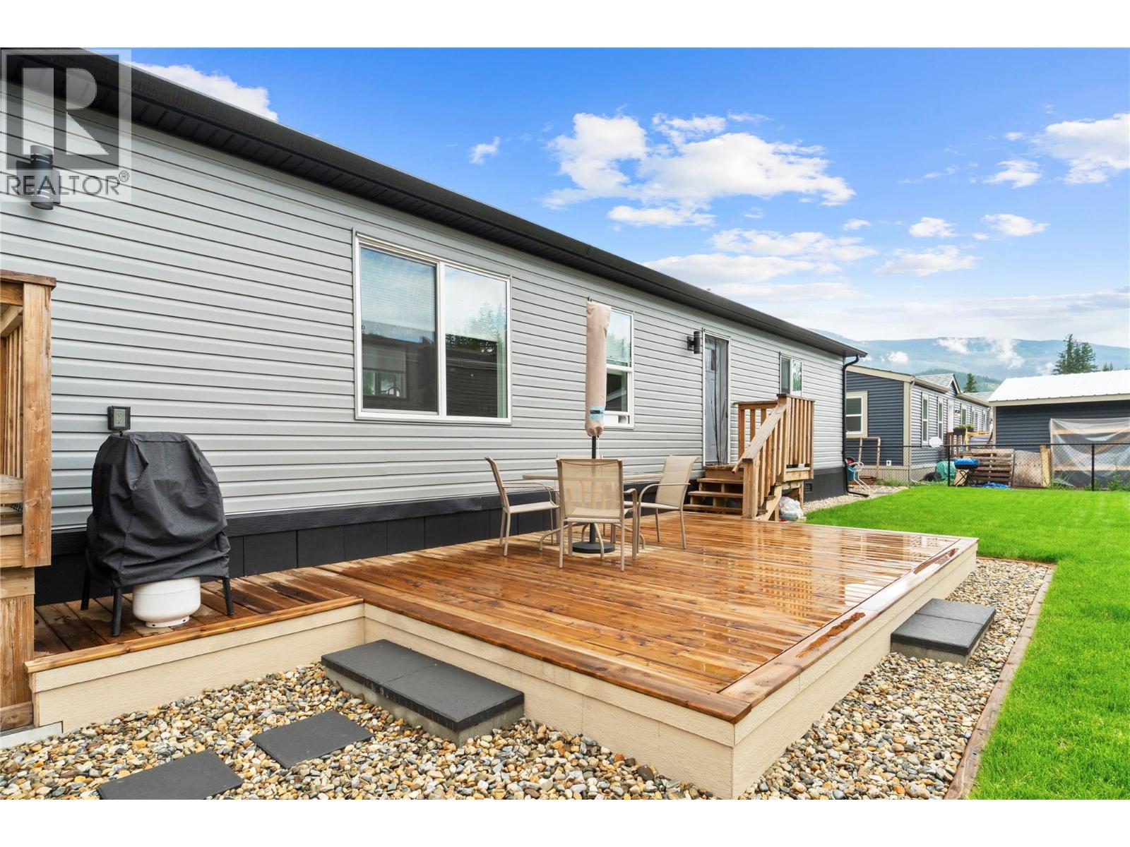 1705 Hillier Road Unit# 10, Sicamous, British Columbia  V0E 2E4 - Photo 3 - 10390369