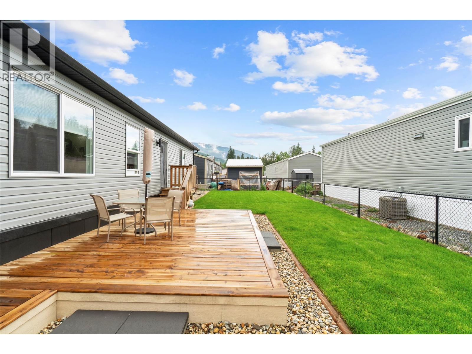 1705 Hillier Road Unit# 10, Sicamous, British Columbia  V0E 2E4 - Photo 4 - 10390369