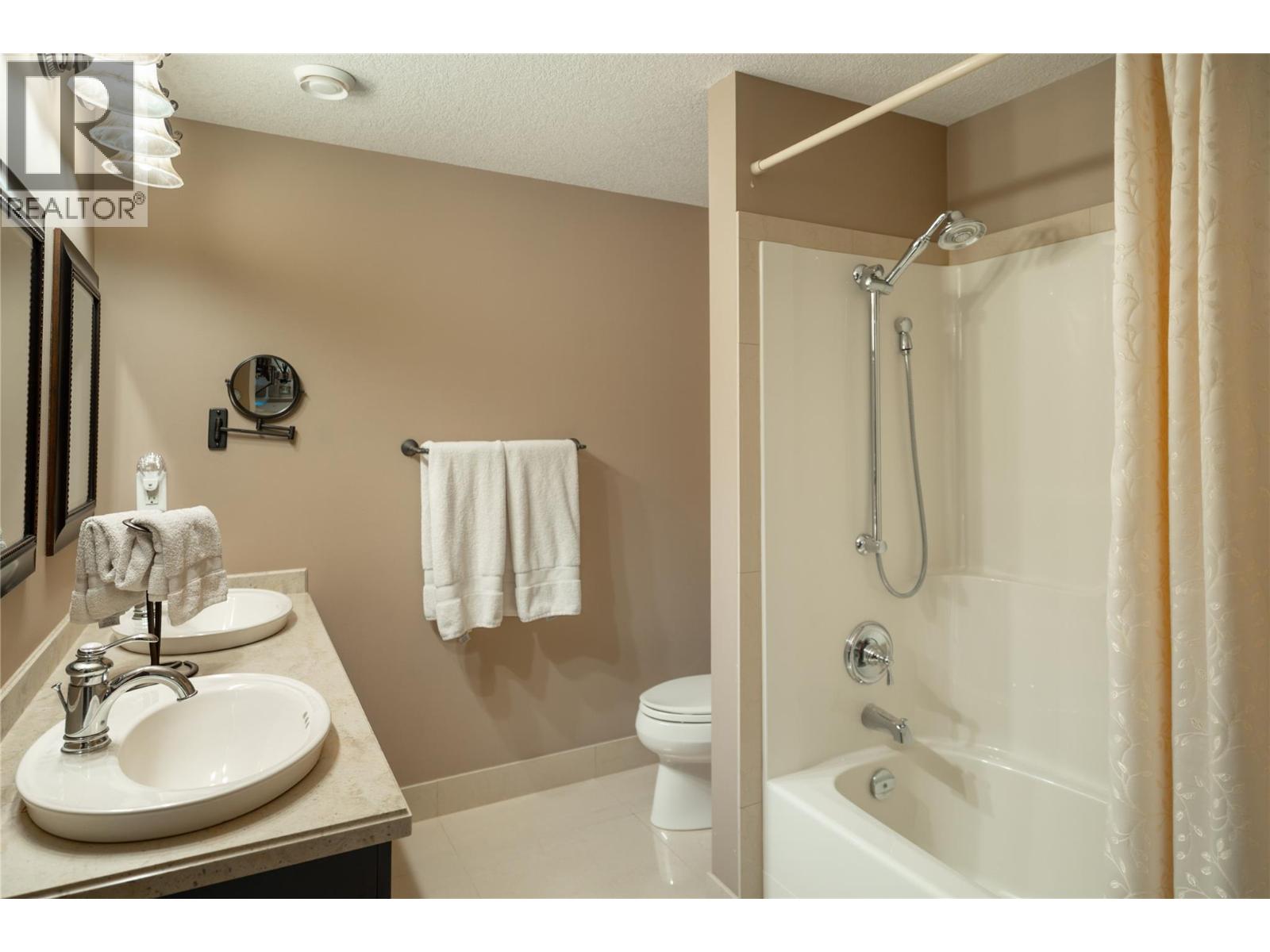 4768 Carmel Crescent, Kelowna, British Columbia  V1W 5B9 - Photo 36 - 10390209