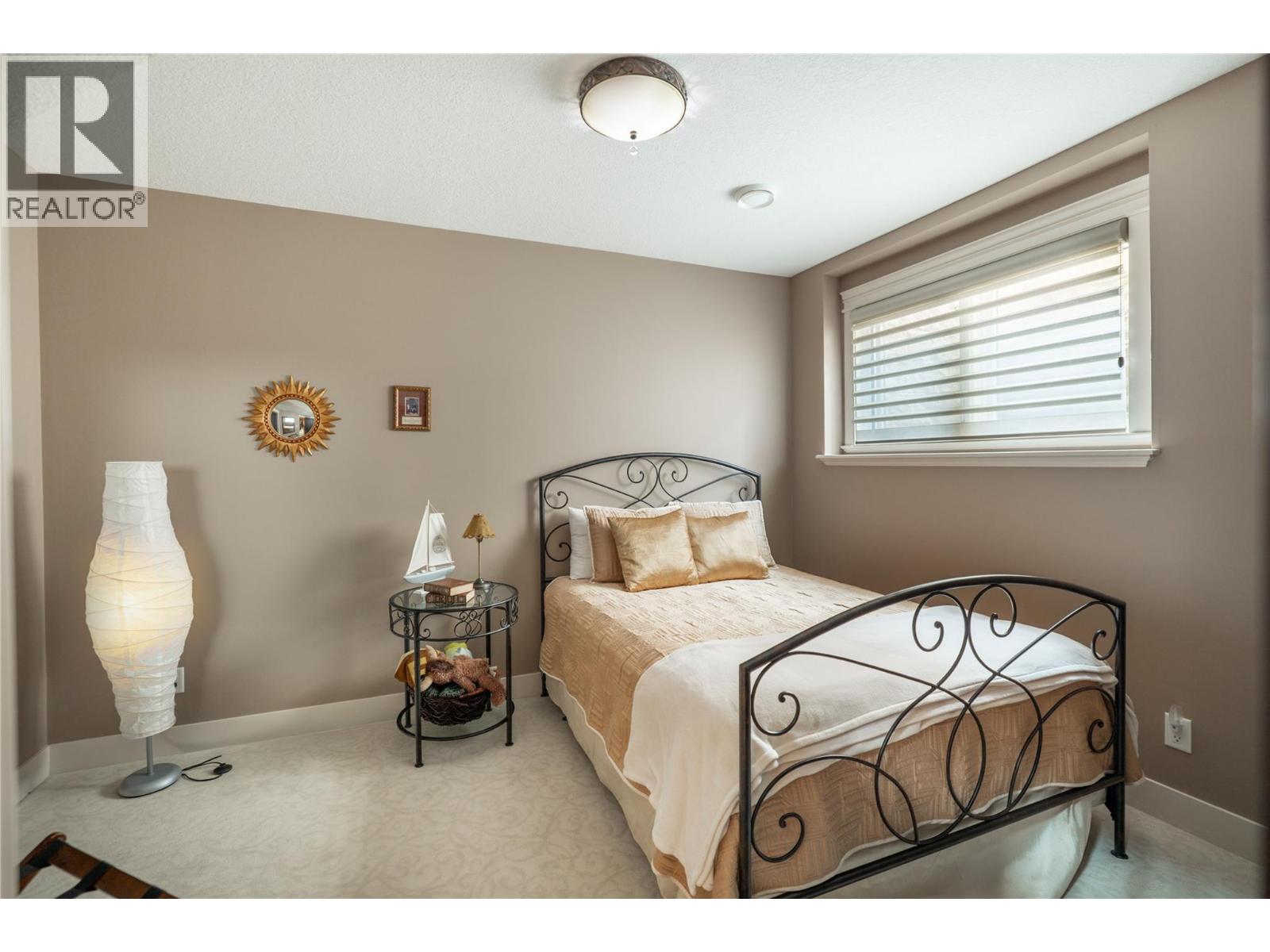 4768 Carmel Crescent, Kelowna, British Columbia  V1W 5B9 - Photo 37 - 10390209