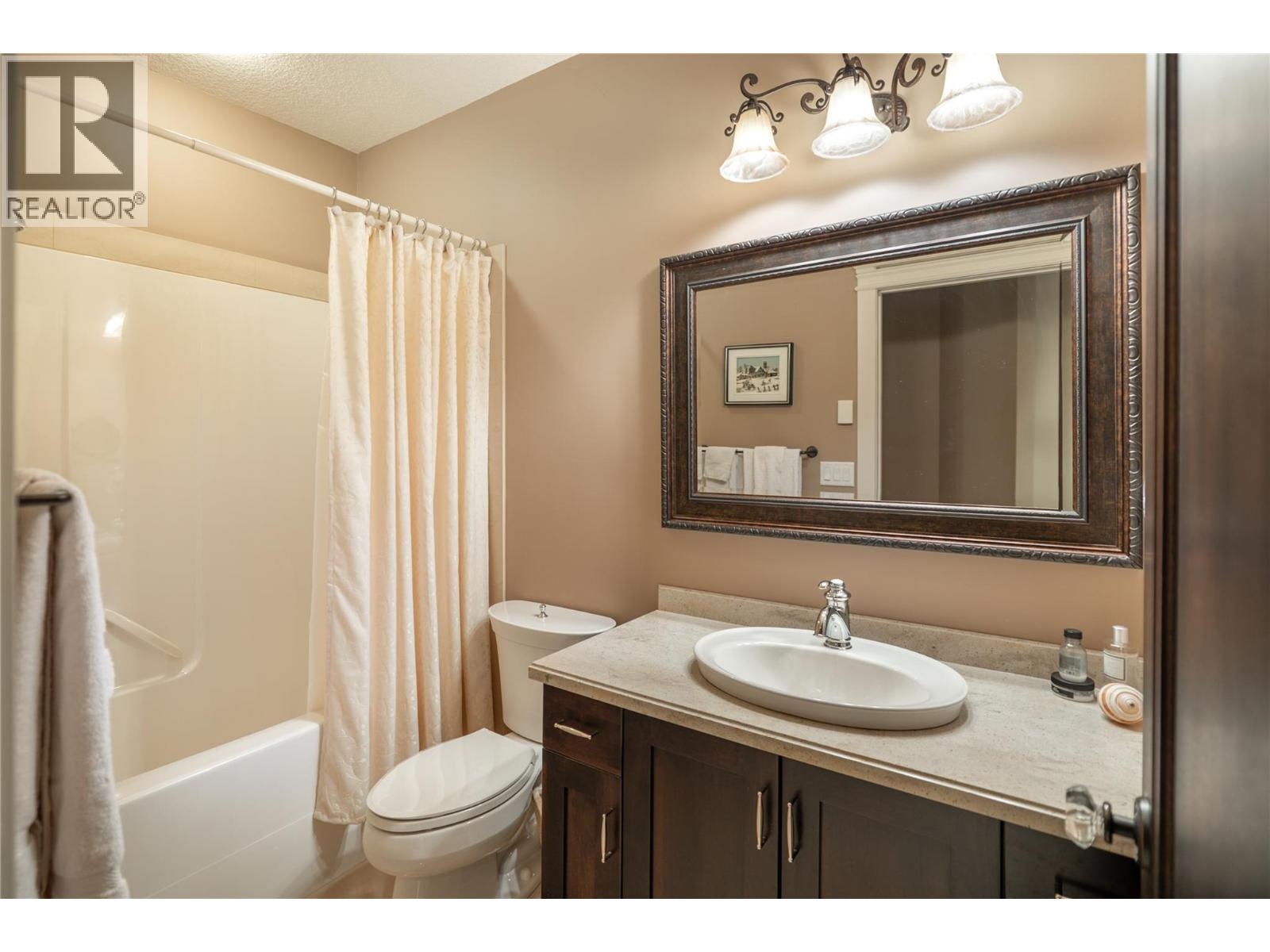 4768 Carmel Crescent, Kelowna, British Columbia  V1W 5B9 - Photo 38 - 10390209