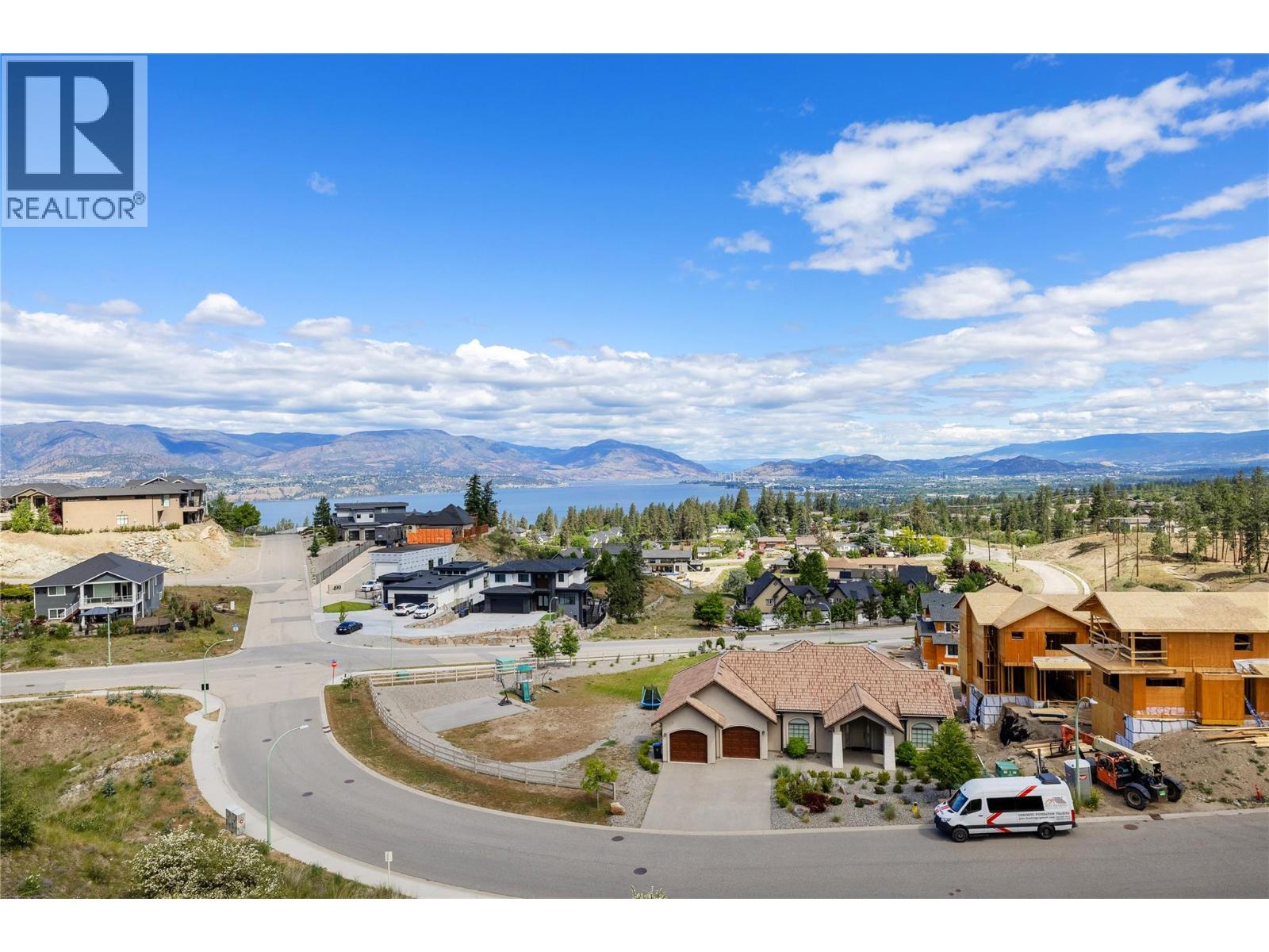 513 Trumpeter Road, Kelowna, British Columbia  V1W 5K6 - Photo 5 - 10389369