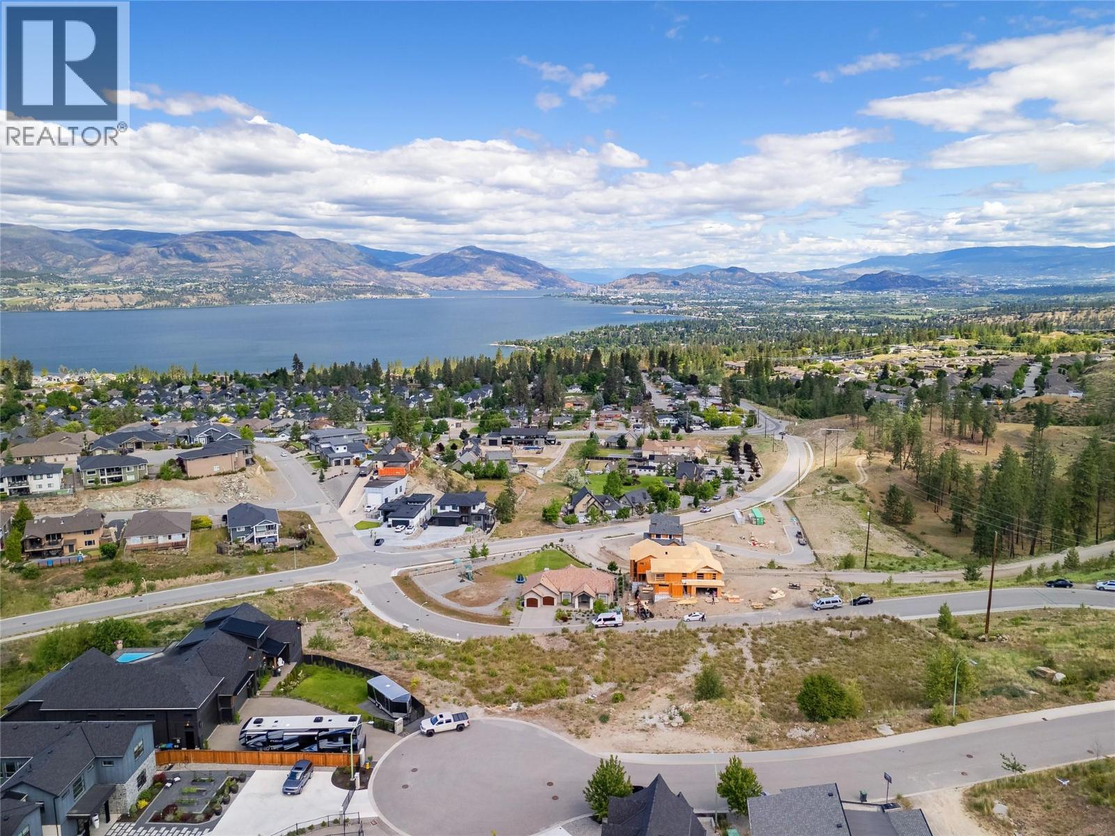 519 Trumpeter Road, Kelowna, British Columbia  V1W 5K6 - Photo 5 - 10389309