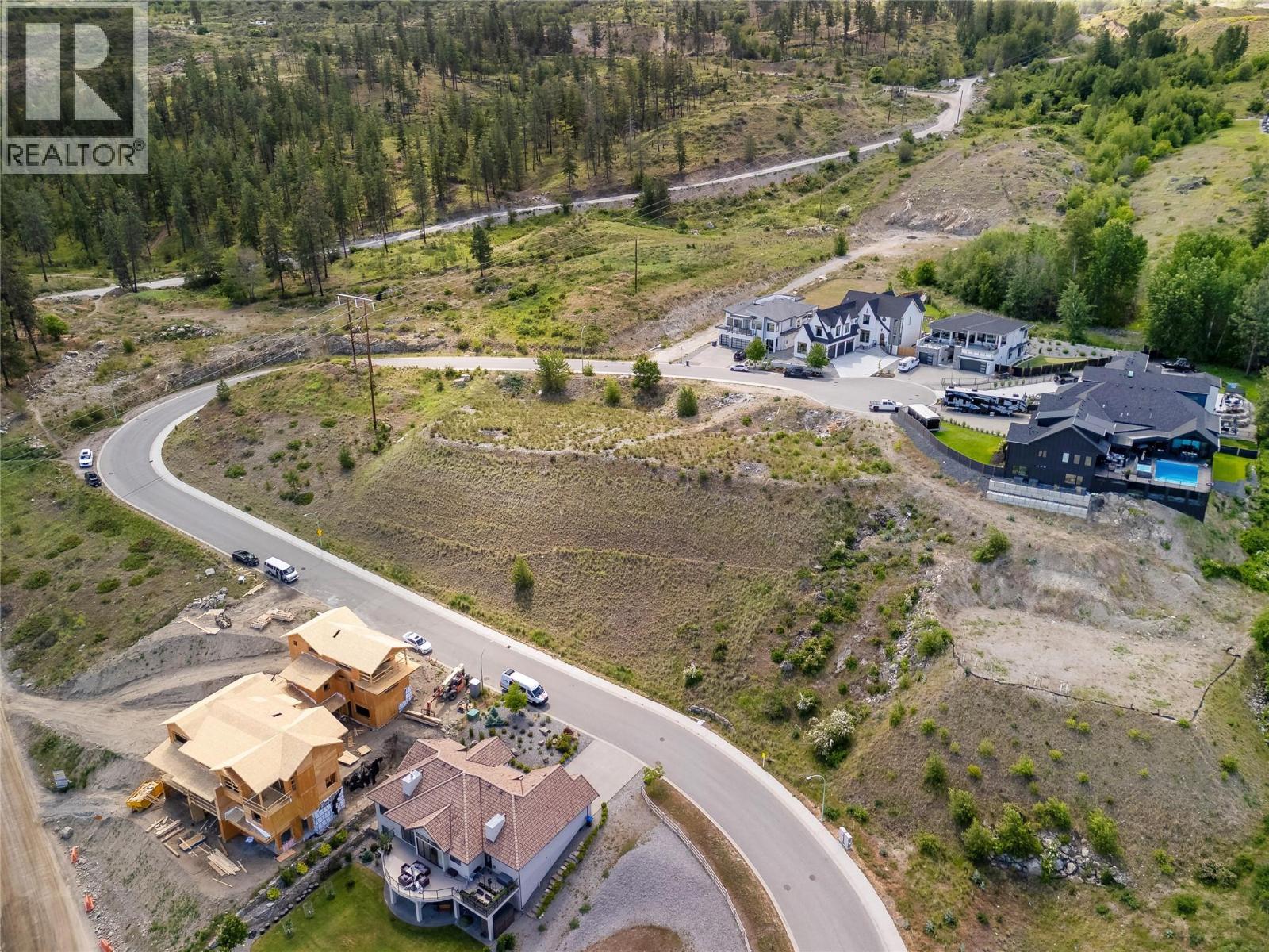 519 Trumpeter Road, Kelowna, British Columbia  V1W 5K6 - Photo 8 - 10389309