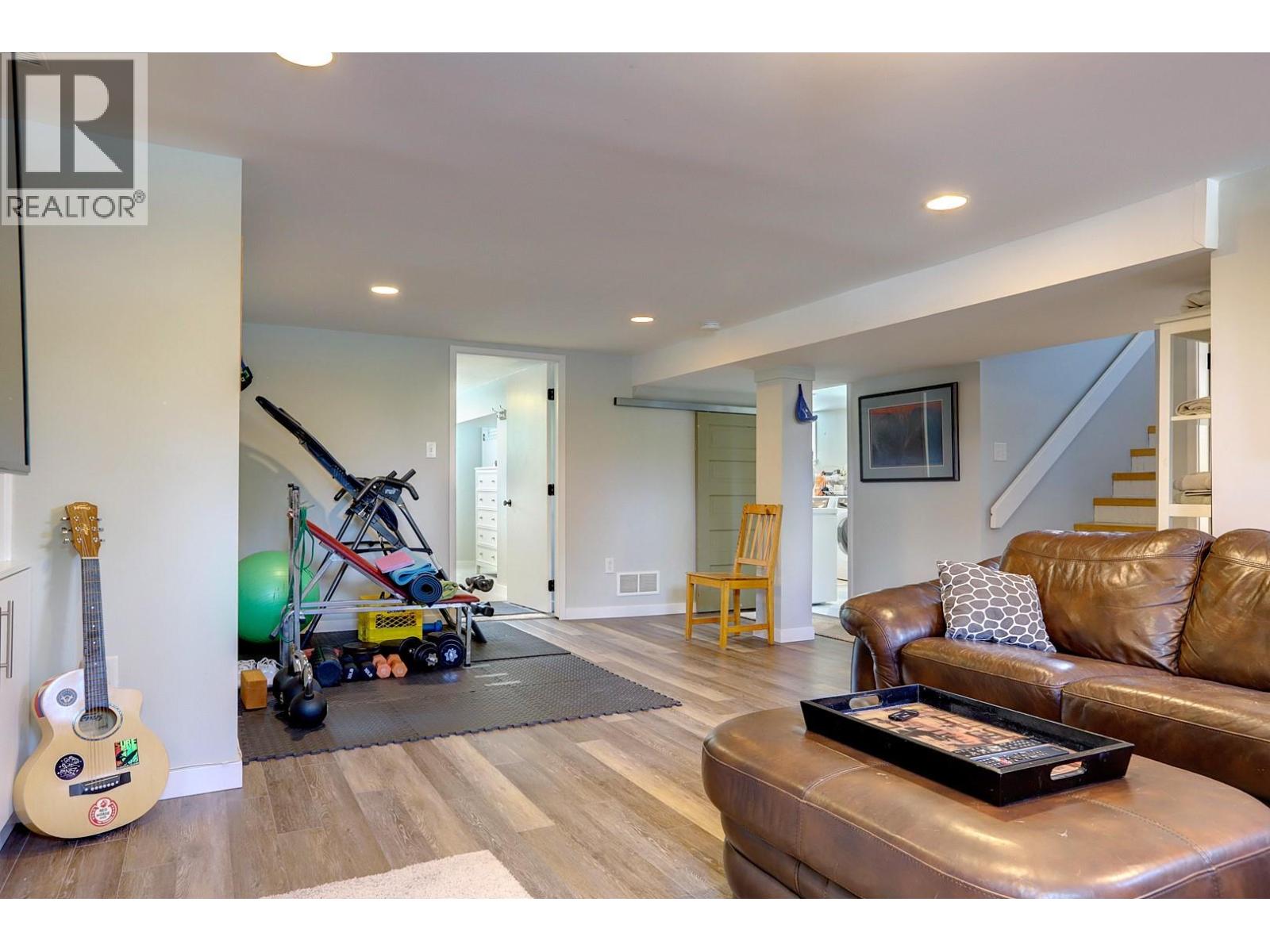1800 30th Avenue, Vernon, British Columbia  V1T 2A5 - Photo 38 - 10388861