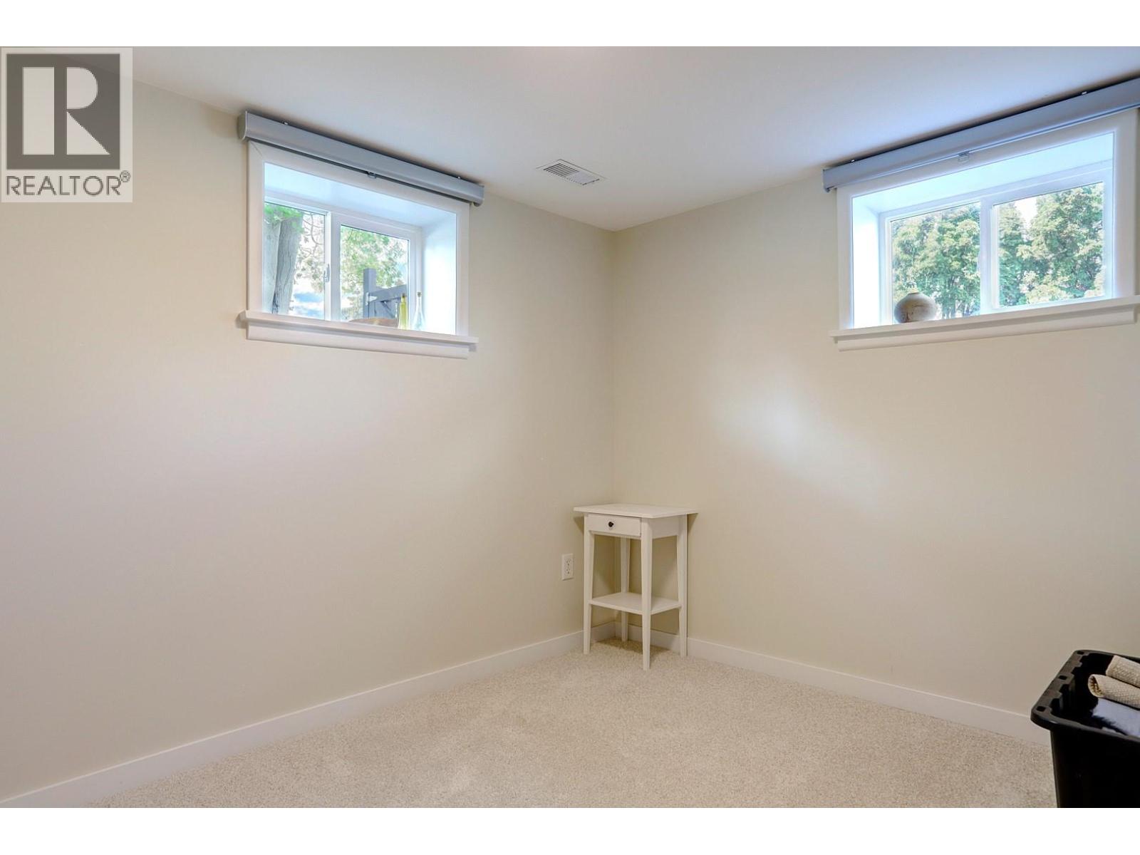 1800 30th Avenue, Vernon, British Columbia  V1T 2A5 - Photo 45 - 10388861