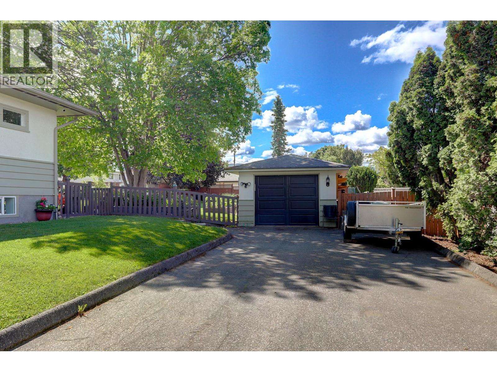 1800 30th Avenue, Vernon, British Columbia  V1T 2A5 - Photo 6 - 10388861