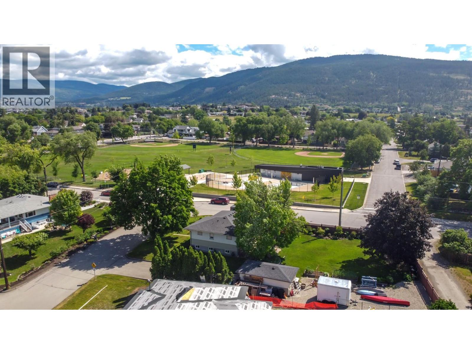 1800 30th Avenue, Vernon, British Columbia  V1T 2A5 - Photo 78 - 10388861