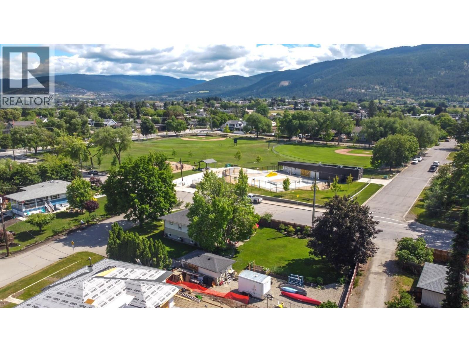 1800 30th Avenue, Vernon, British Columbia  V1T 2A5 - Photo 79 - 10388861