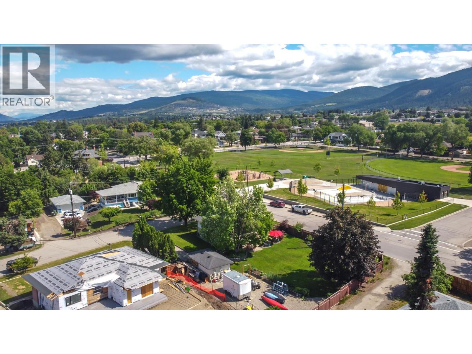 1800 30th Avenue, Vernon, British Columbia  V1T 2A5 - Photo 80 - 10388861