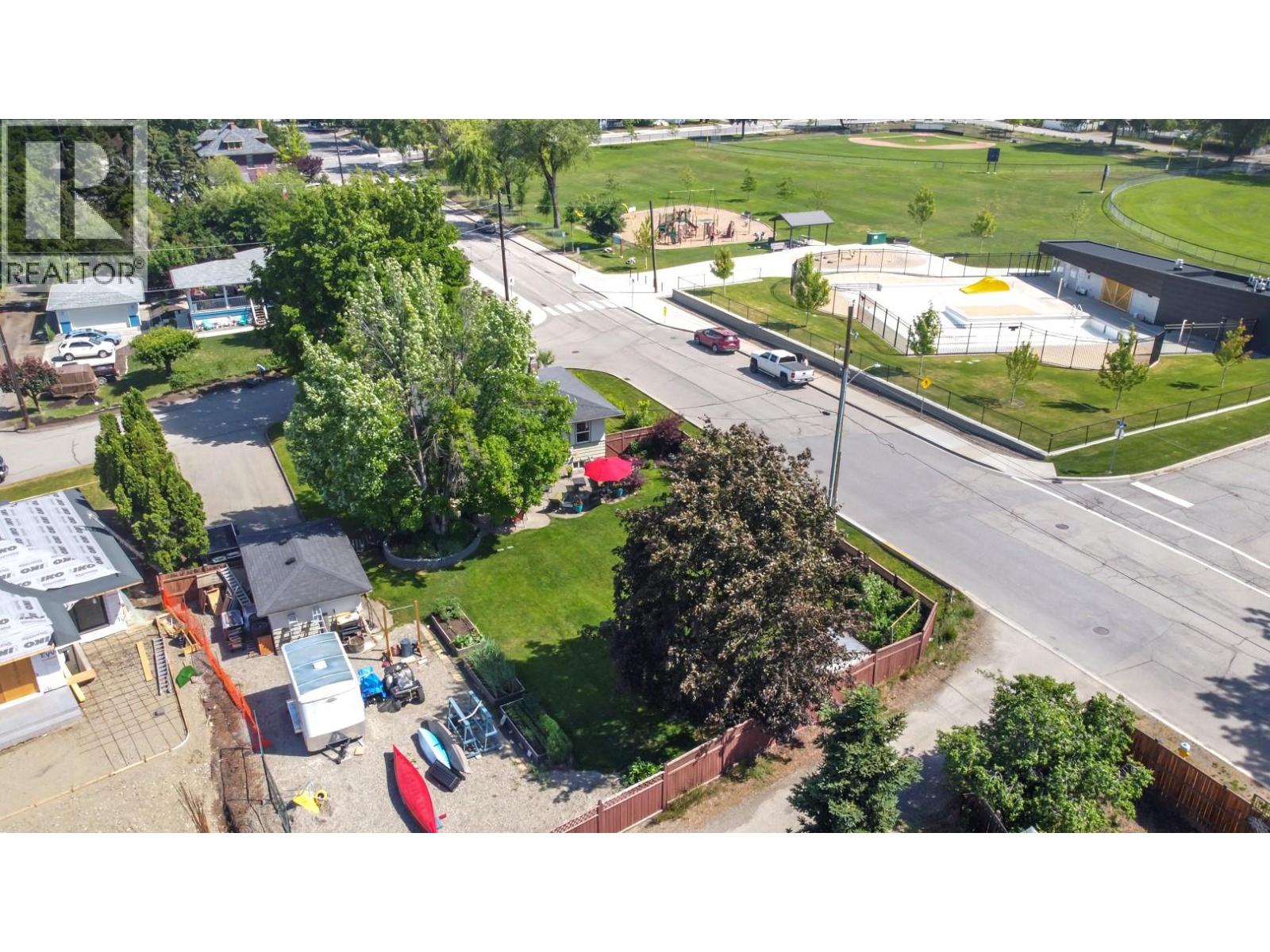 1800 30th Avenue, Vernon, British Columbia  V1T 2A5 - Photo 81 - 10388861