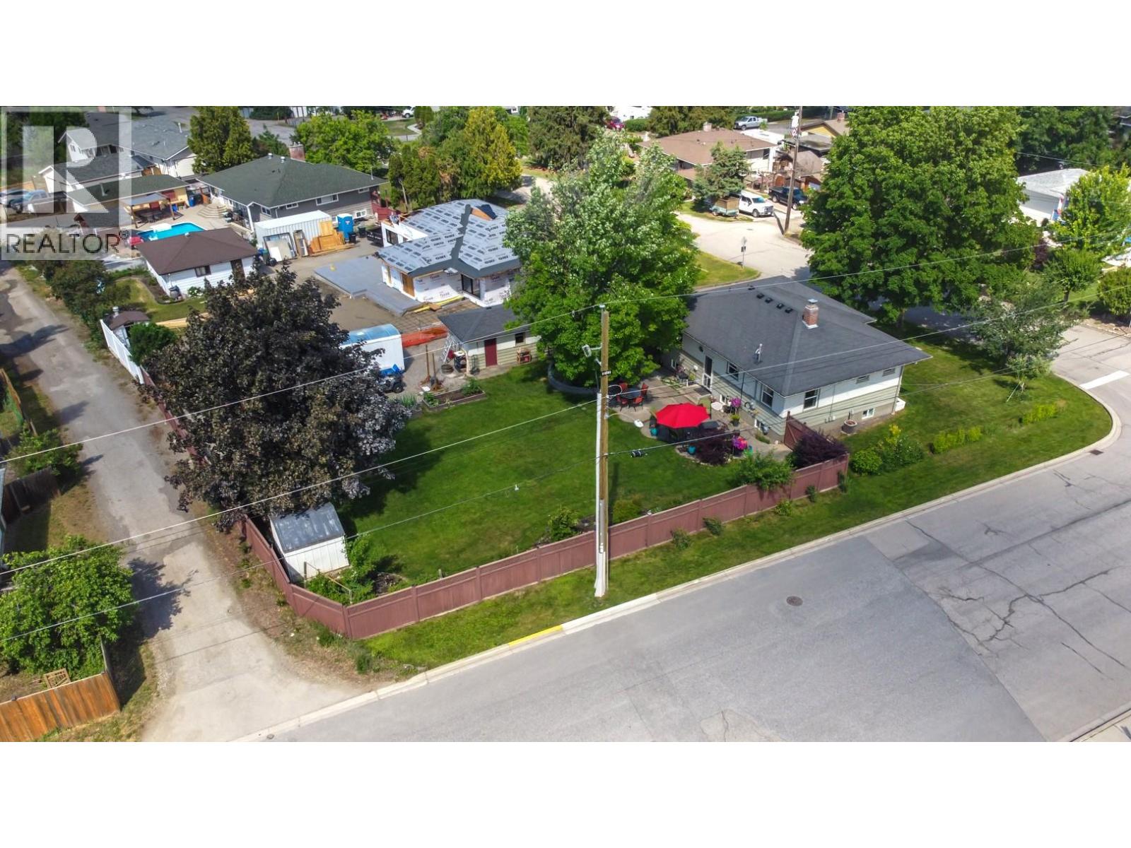 1800 30th Avenue, Vernon, British Columbia  V1T 2A5 - Photo 83 - 10388861