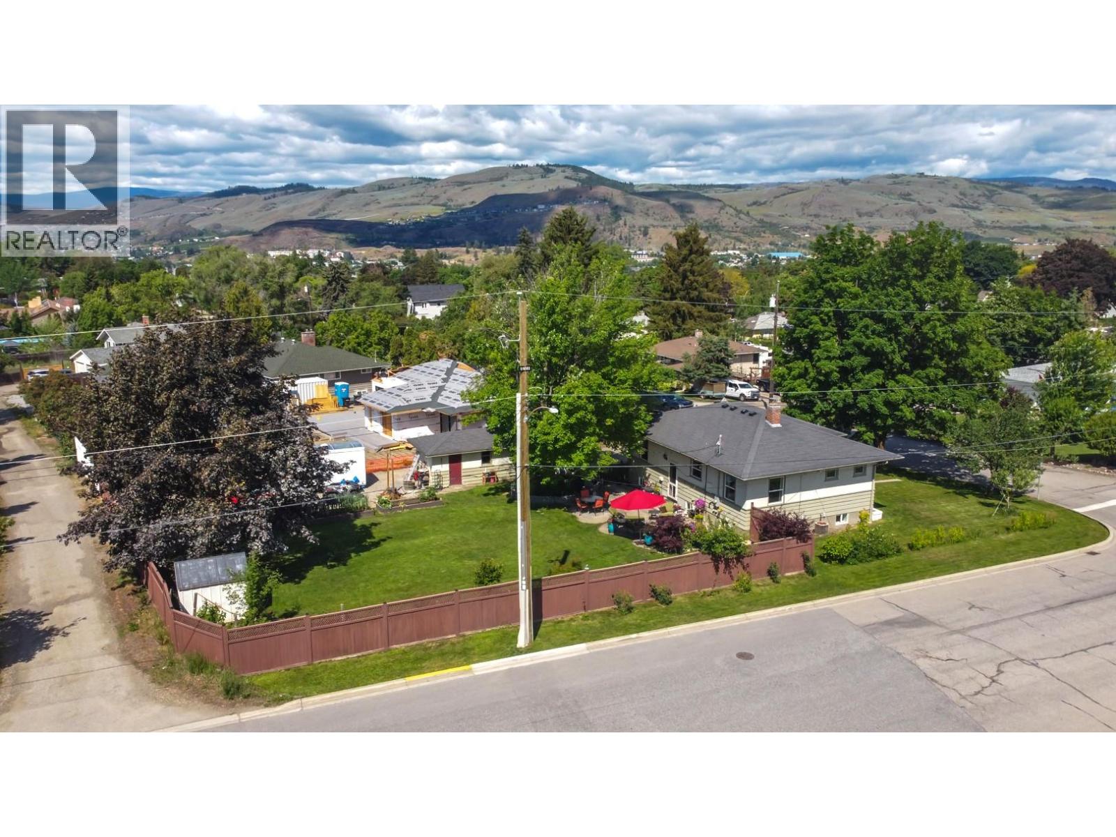 1800 30th Avenue, Vernon, British Columbia  V1T 2A5 - Photo 88 - 10388861