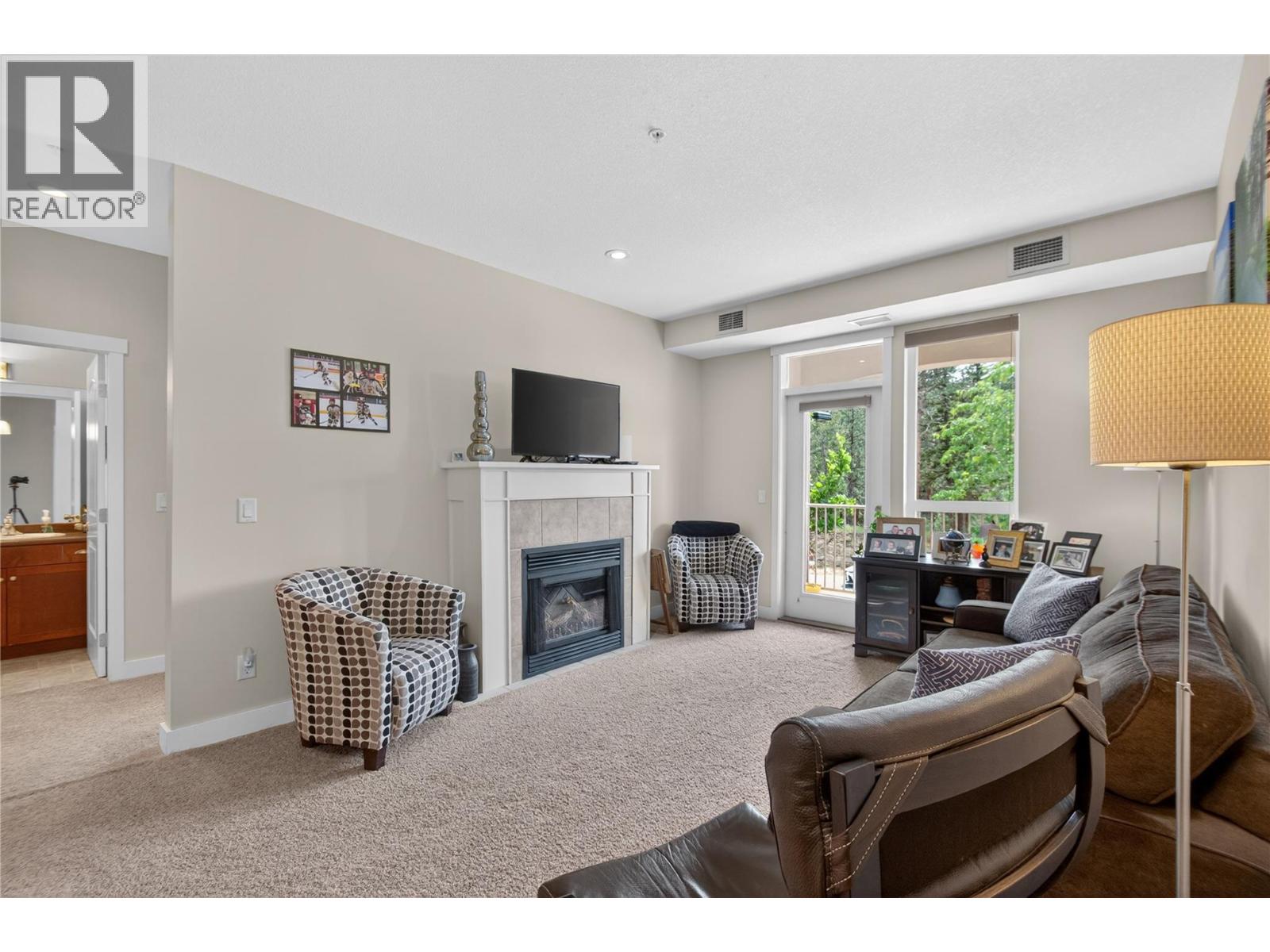 2201-2200 Upper Sundance Drive, West Kelowna, British Columbia  V4T 3E8 - Photo 10 - 10390230