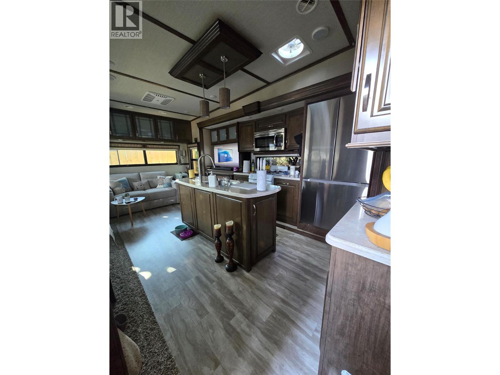 415 Commonwealth Road Unit# 508, Kelowna, British Columbia  V4V 1P4 - Photo 17 - 10390240