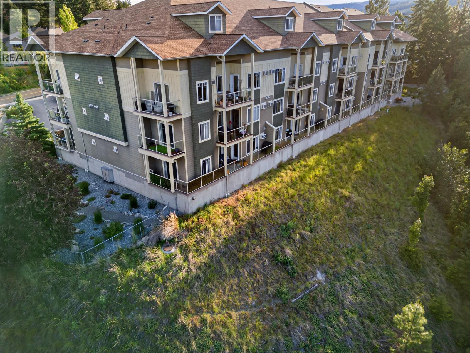 2120 Shannon Ridge Drive Unit# 110, West Kelowna, British Columbia  V4T 2Z3 - Photo 1 - 10390231