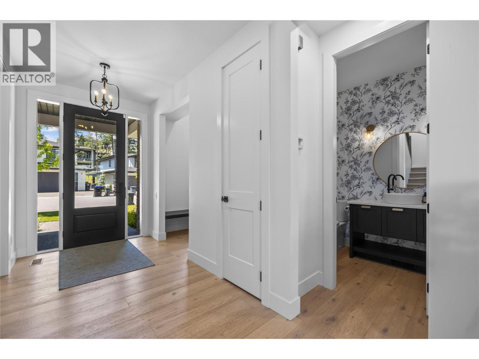 192 Summer Wood Drive, Kelowna, British Columbia  V1V 0C9 - Photo 28 - 10389868
