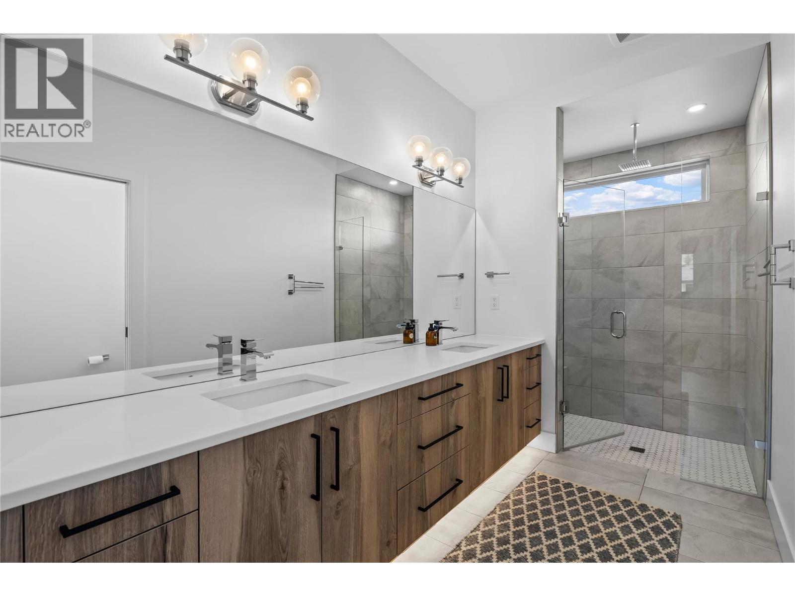 192 Summer Wood Drive, Kelowna, British Columbia  V1V 0C9 - Photo 38 - 10389868