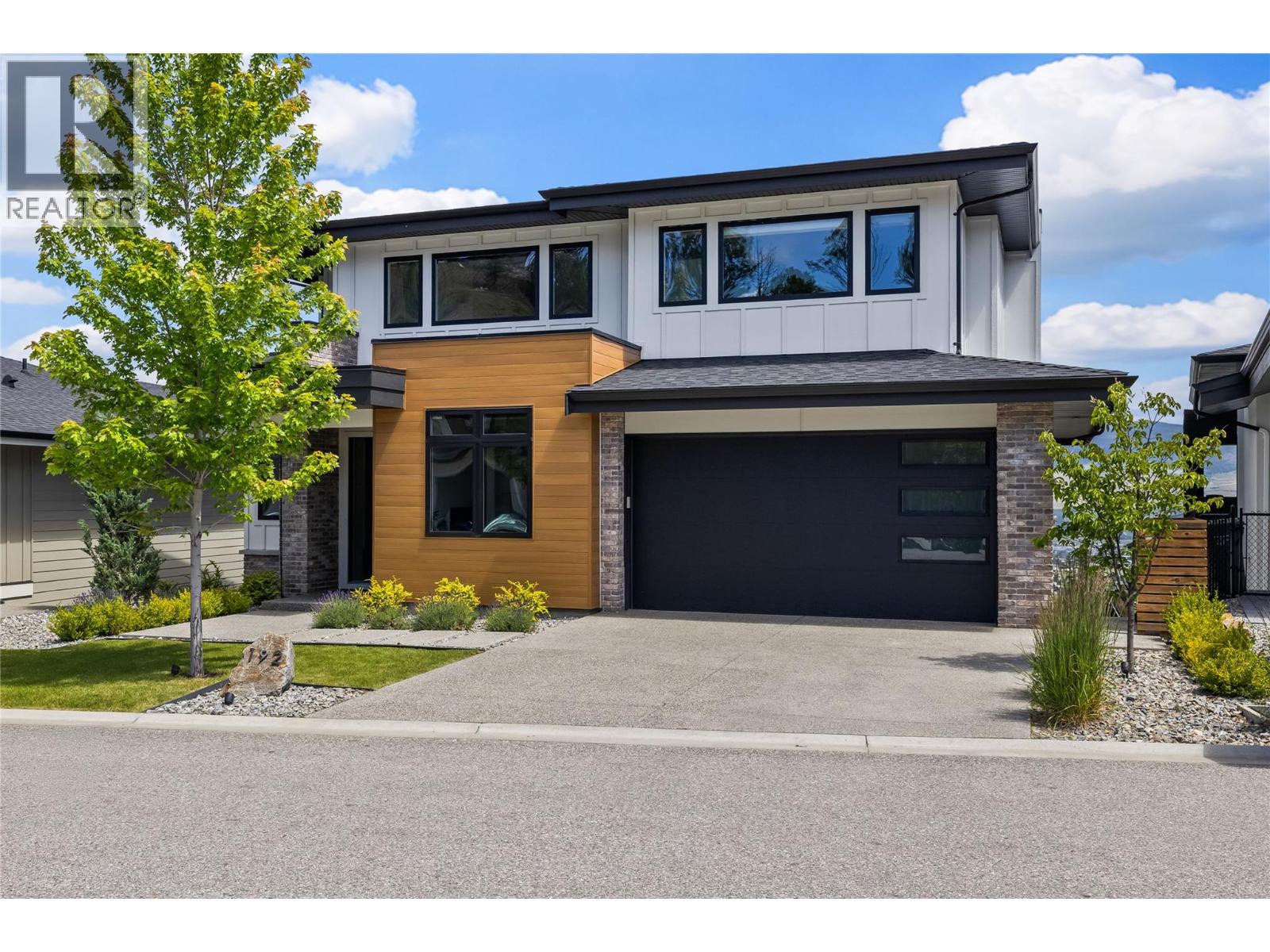 192 Summer Wood Drive, Kelowna, British Columbia  V1V 0C9 - Photo 4 - 10389868
