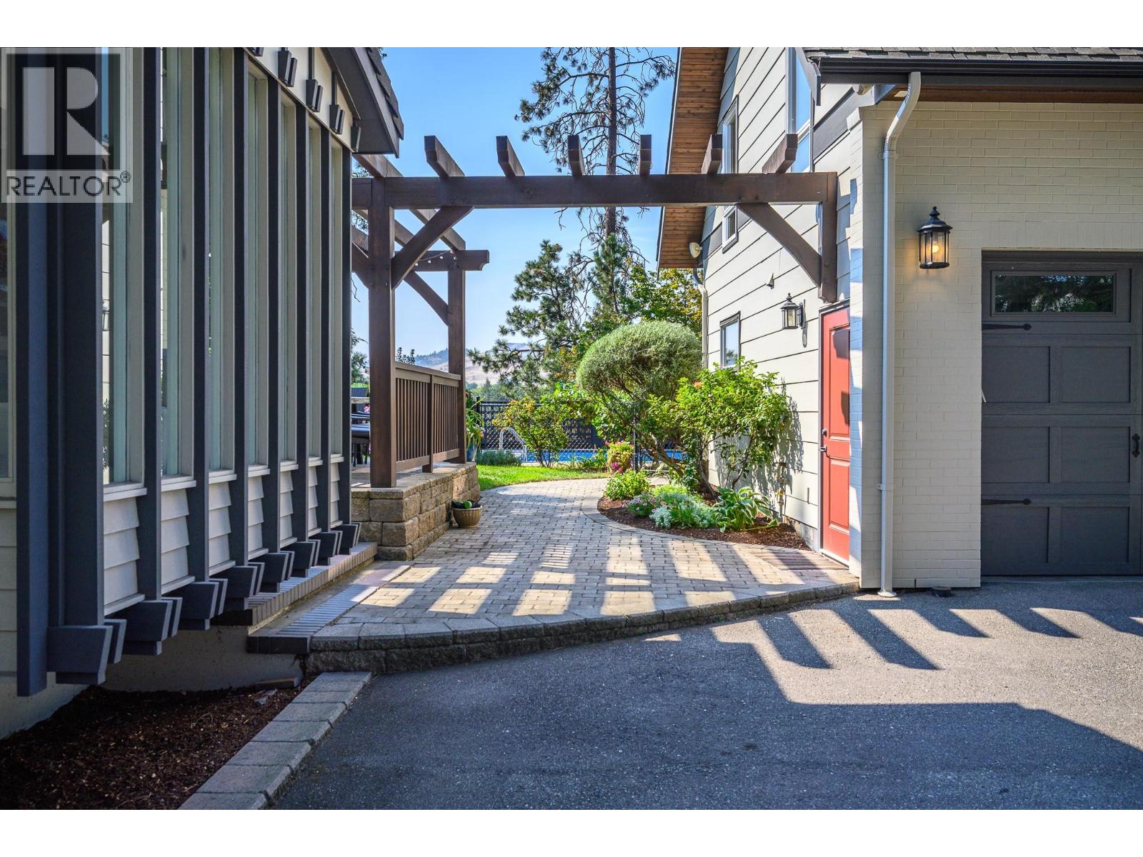 2202 26 Street, Vernon, British Columbia  V1T 4T2 - Photo 42 - 10390069