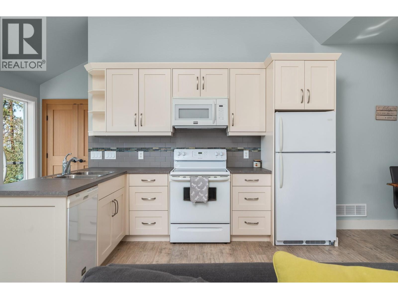 2202 26 Street, Vernon, British Columbia  V1T 4T2 - Photo 48 - 10390069