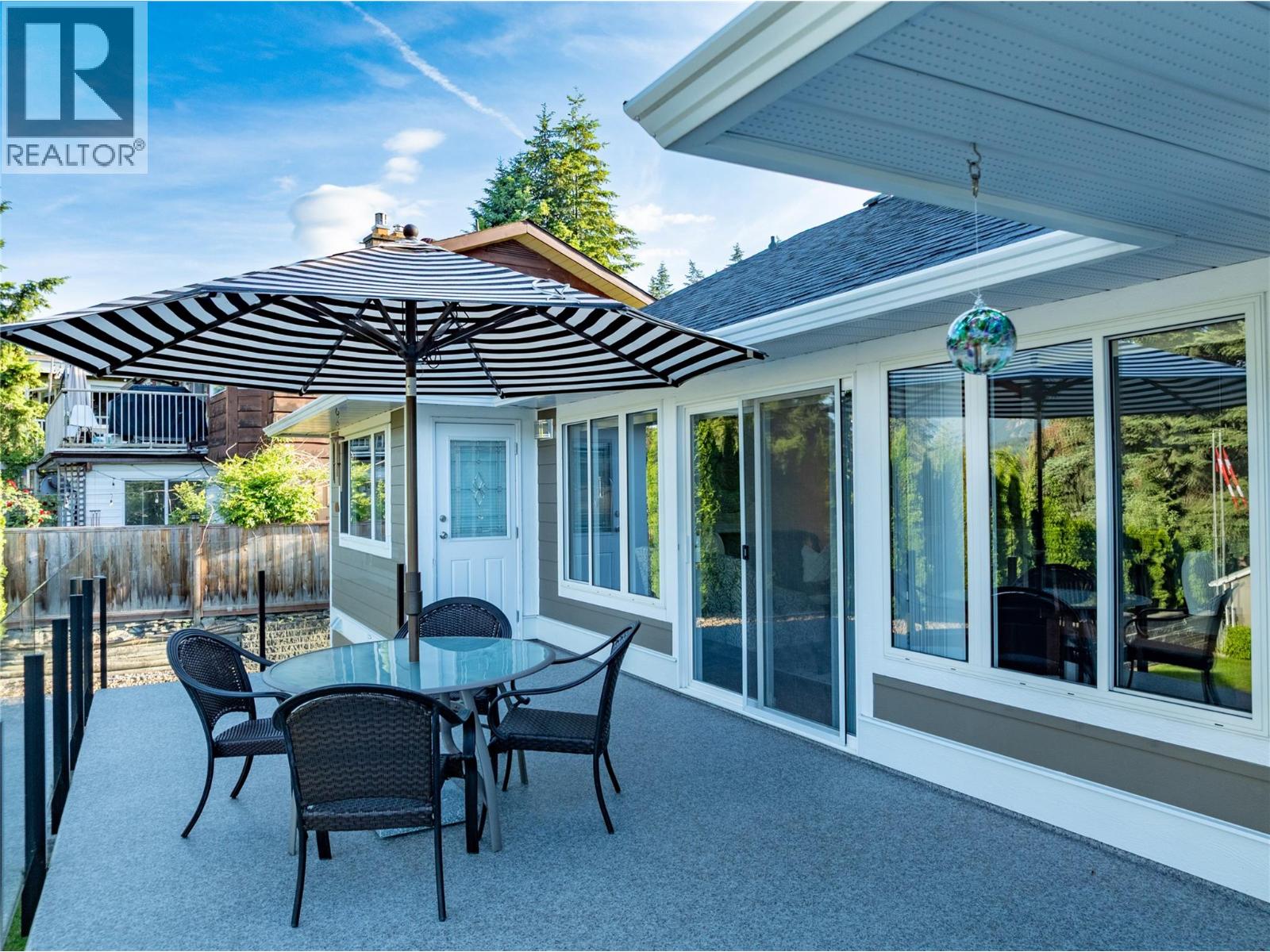 2934 Juniper Crescent, Sorrento, British Columbia  V0E 2W2 - Photo 24 - 10389877
