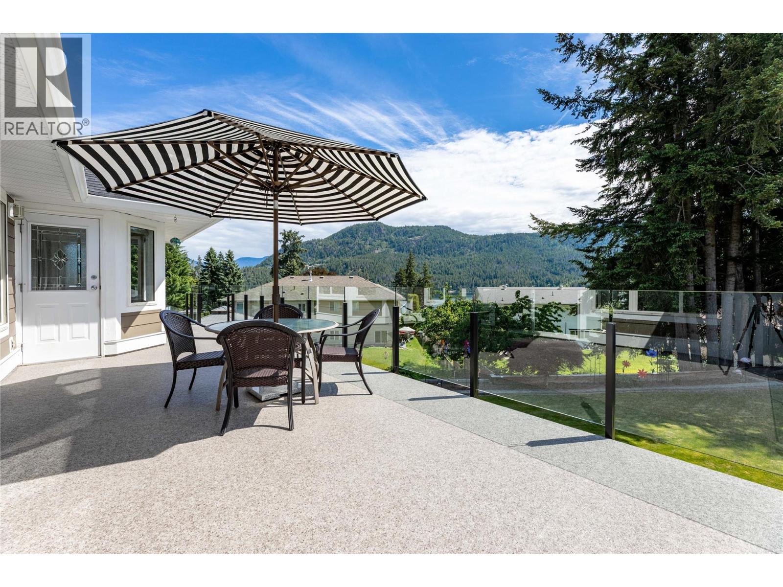 2934 Juniper Crescent, Sorrento, British Columbia  V0E 2W2 - Photo 25 - 10389877
