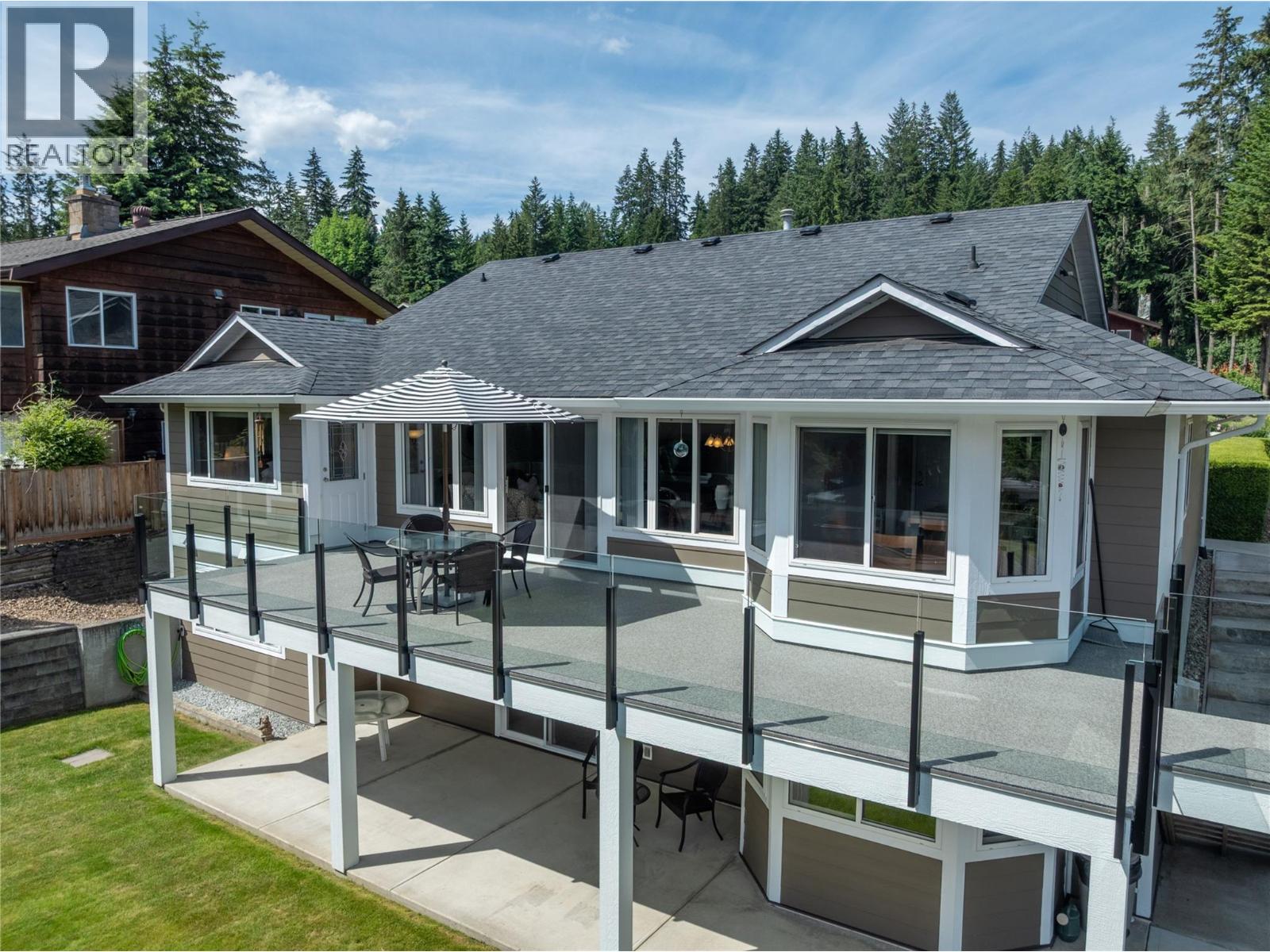 2934 Juniper Crescent, Sorrento, British Columbia  V0E 2W2 - Photo 30 - 10389877