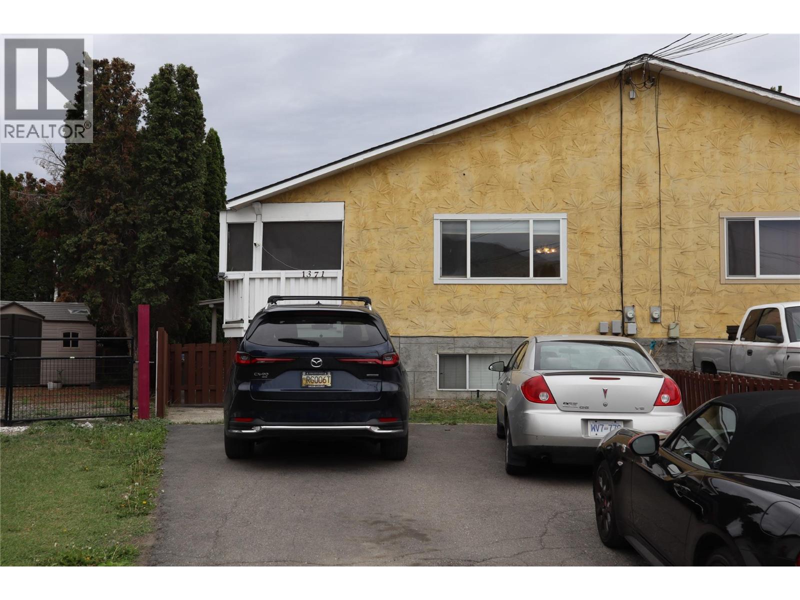 1371 Ottawa Place, Kamloops, British Columbia  V2B 7W4 - Photo 1 - 10389965