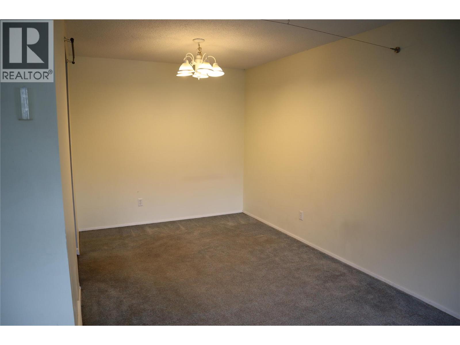 1371 Ottawa Place, Kamloops, British Columbia  V2B 7W4 - Photo 15 - 10389965