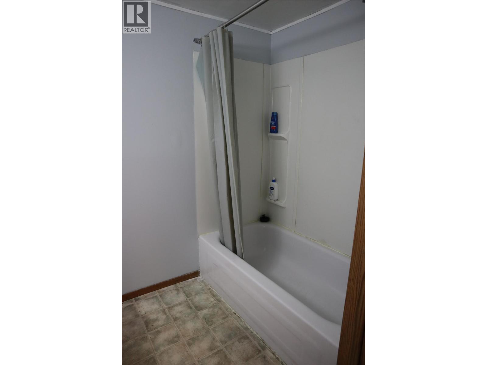 1371 Ottawa Place, Kamloops, British Columbia  V2B 7W4 - Photo 20 - 10389965