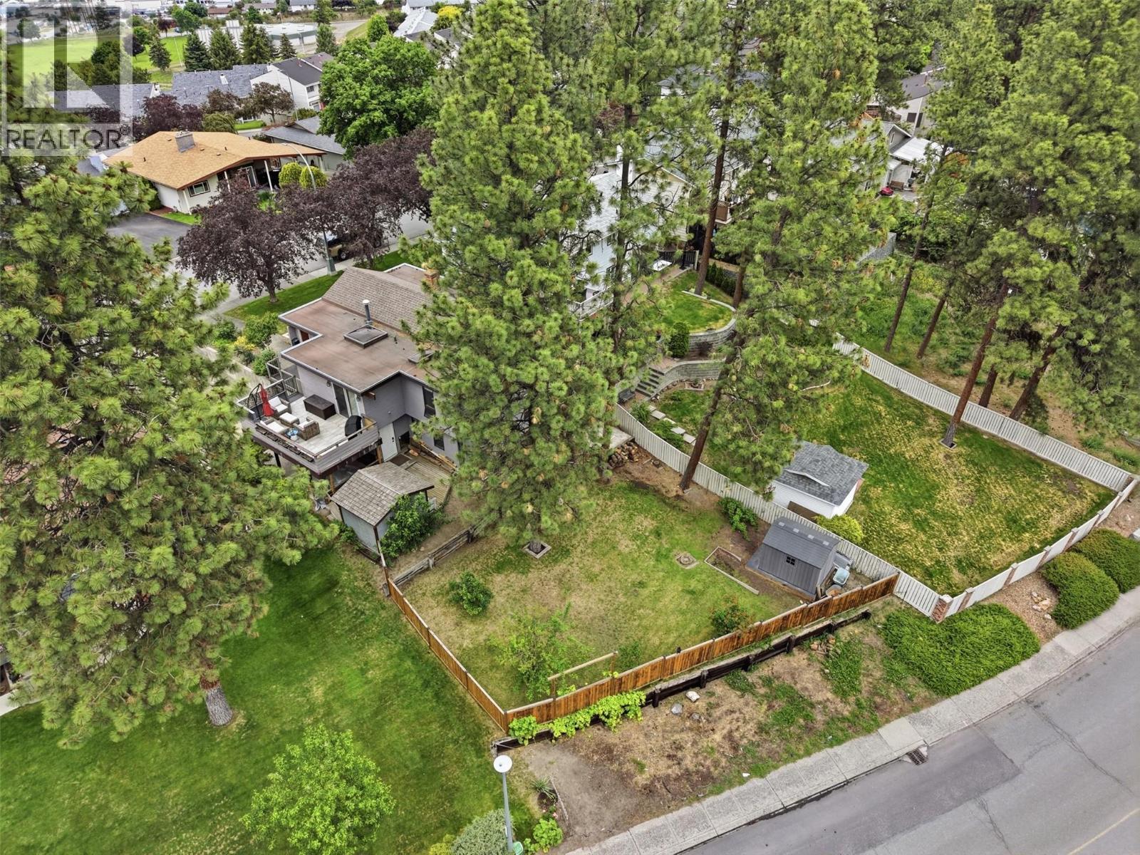 963 Gleneagles Drive, Kamloops, British Columbia  V2E 1K4 - Photo 40 - 10388889
