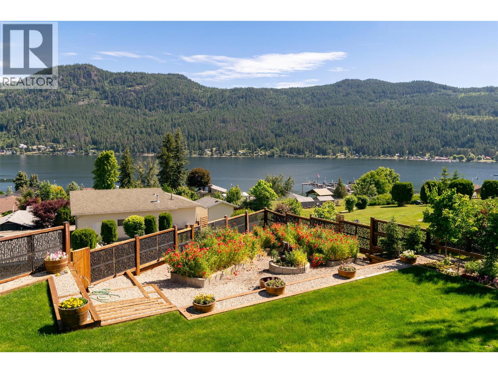 2459 Marine Place, Blind Bay, British Columbia  V0E 1H1 - Photo 36 - 10390346