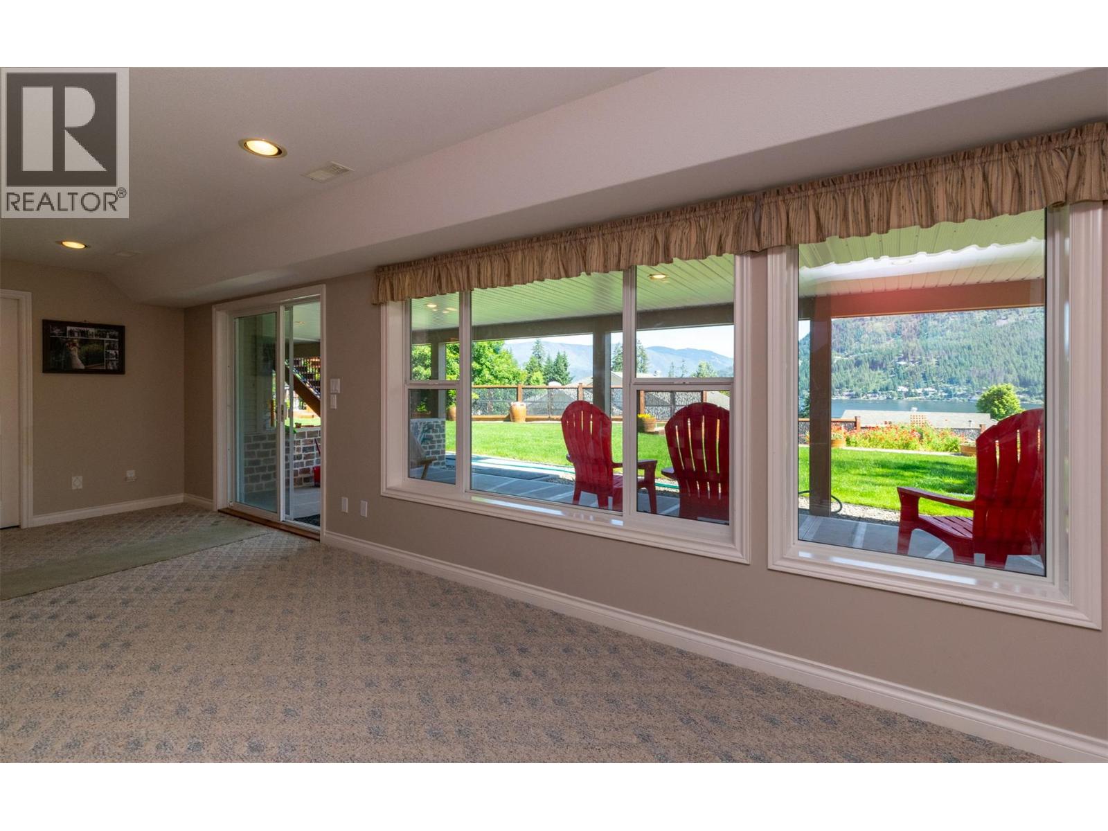 2459 Marine Place, Blind Bay, British Columbia  V0E 1H1 - Photo 41 - 10390346