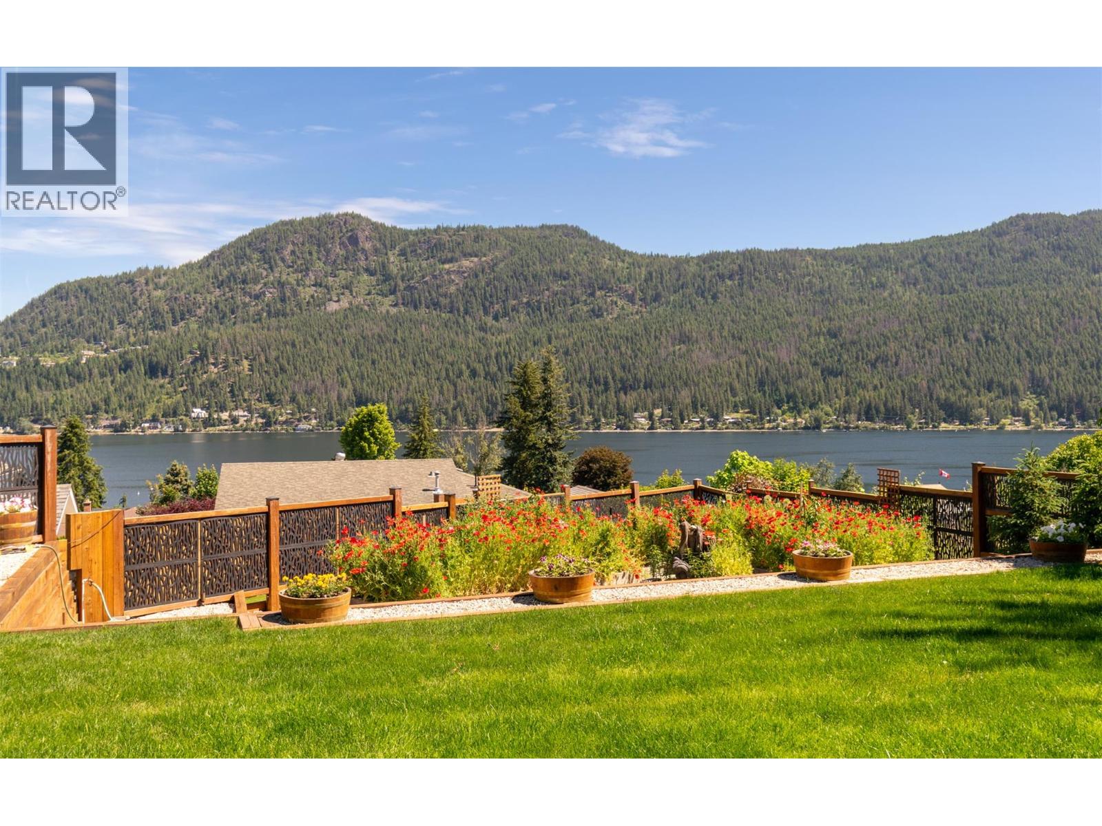 2459 Marine Place, Blind Bay, British Columbia  V0E 1H1 - Photo 57 - 10390346